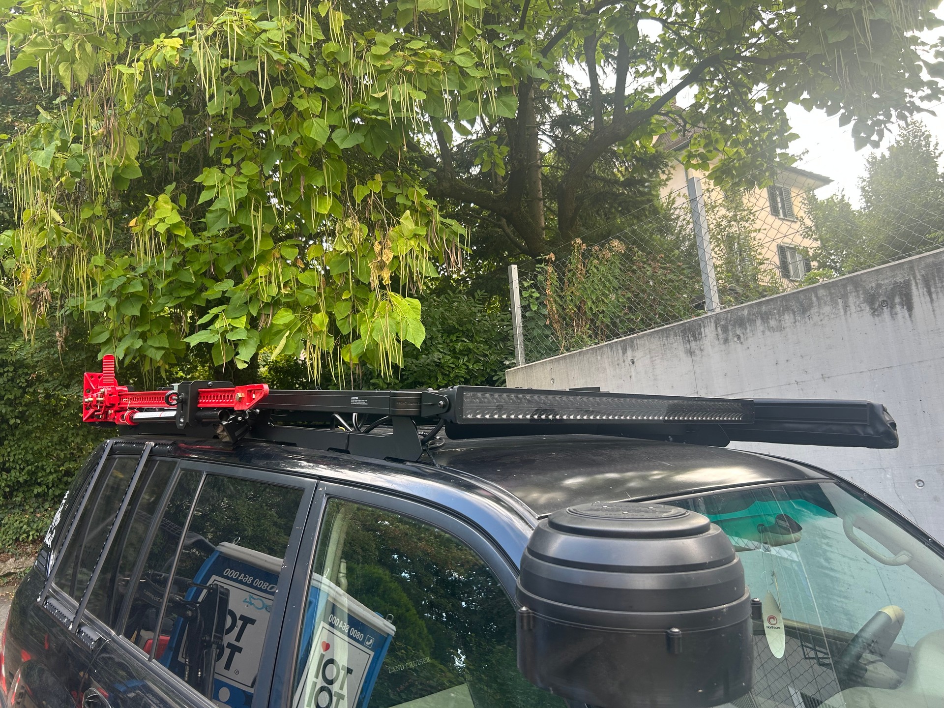 TOYOTA Land Cruiser 500 4.2 TD-image-12