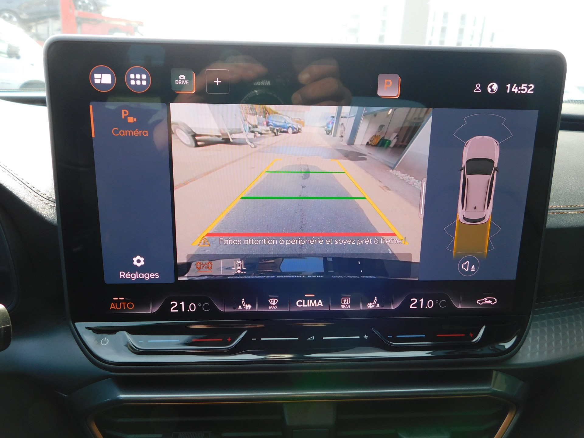 CUPRA Formentor 1.5 eTSI DSG-image-9