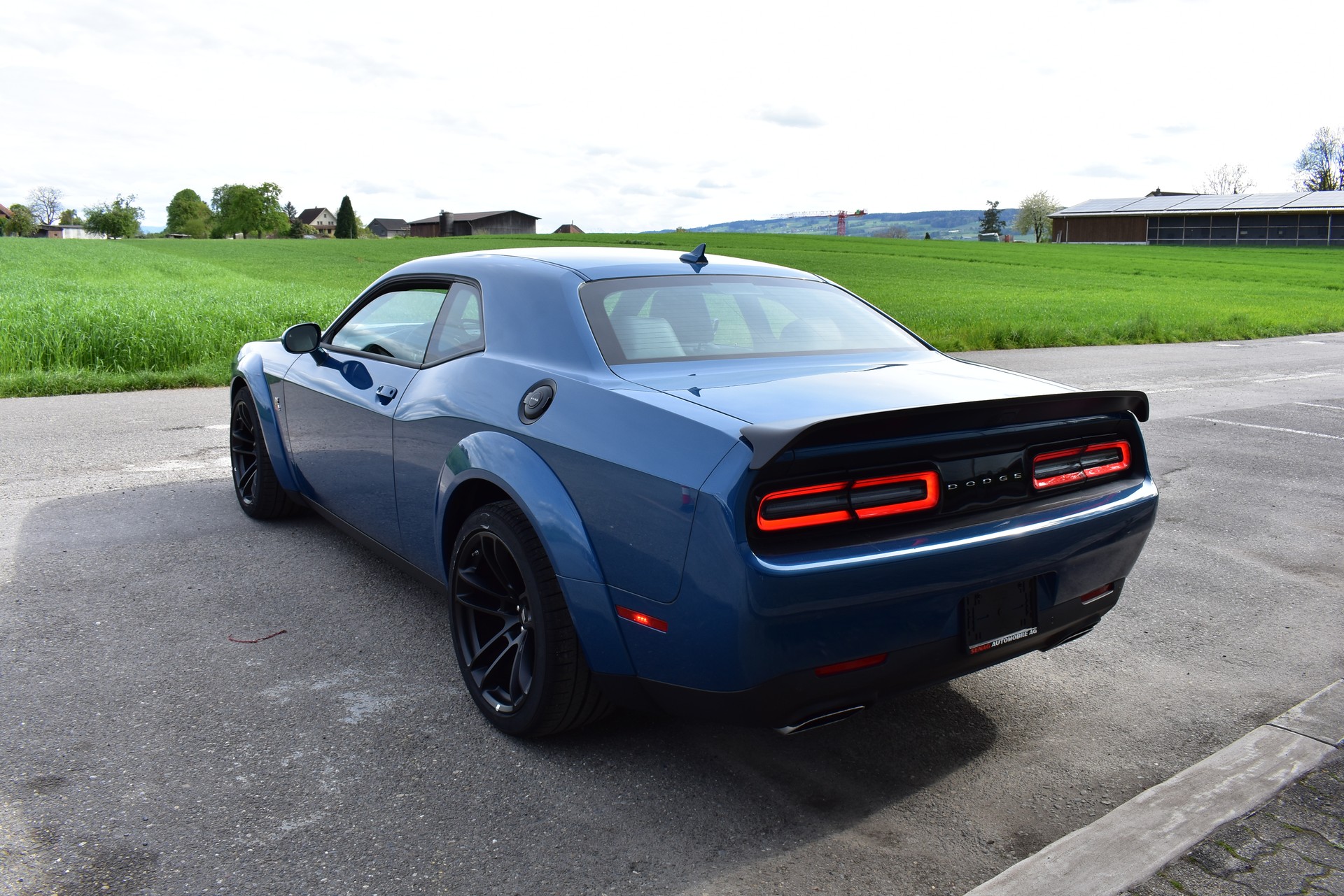 DODGE Challenger R/T Scat Pack 392 Widebody-image-5