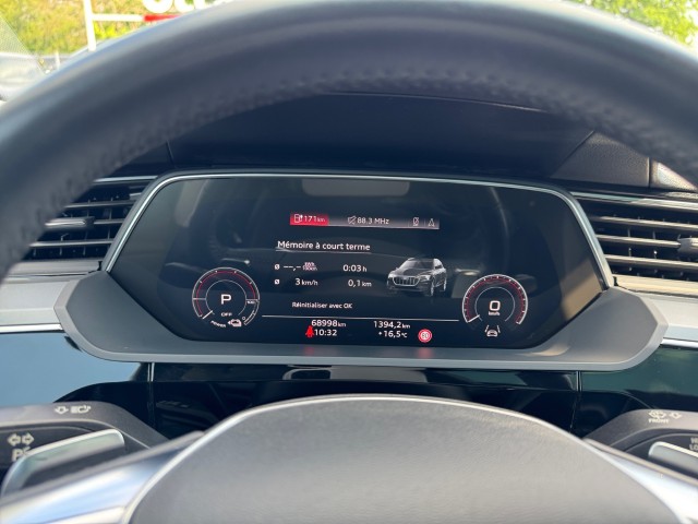 AUDI e-tron 50 Advanced quattro-image-13