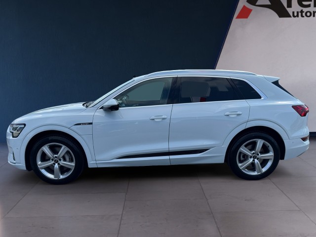 AUDI e-tron 50 Advanced quattro-image-1