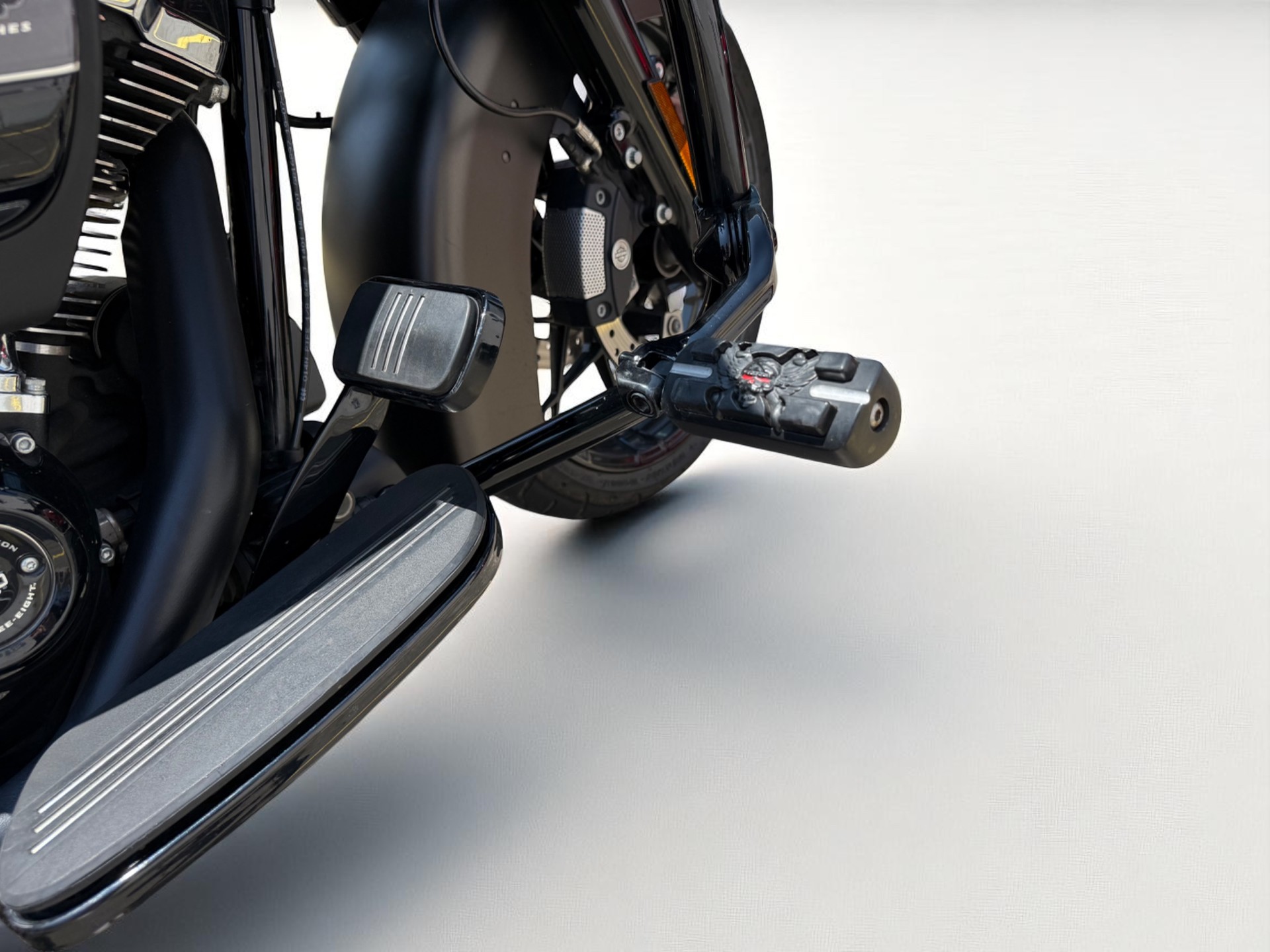 HARLEY-DAVIDSON FLHXS Street Glide Special 114-image-8