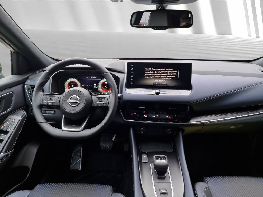 NISSAN Qashqai 1.3 DIG-T 158 Tekna-image-4