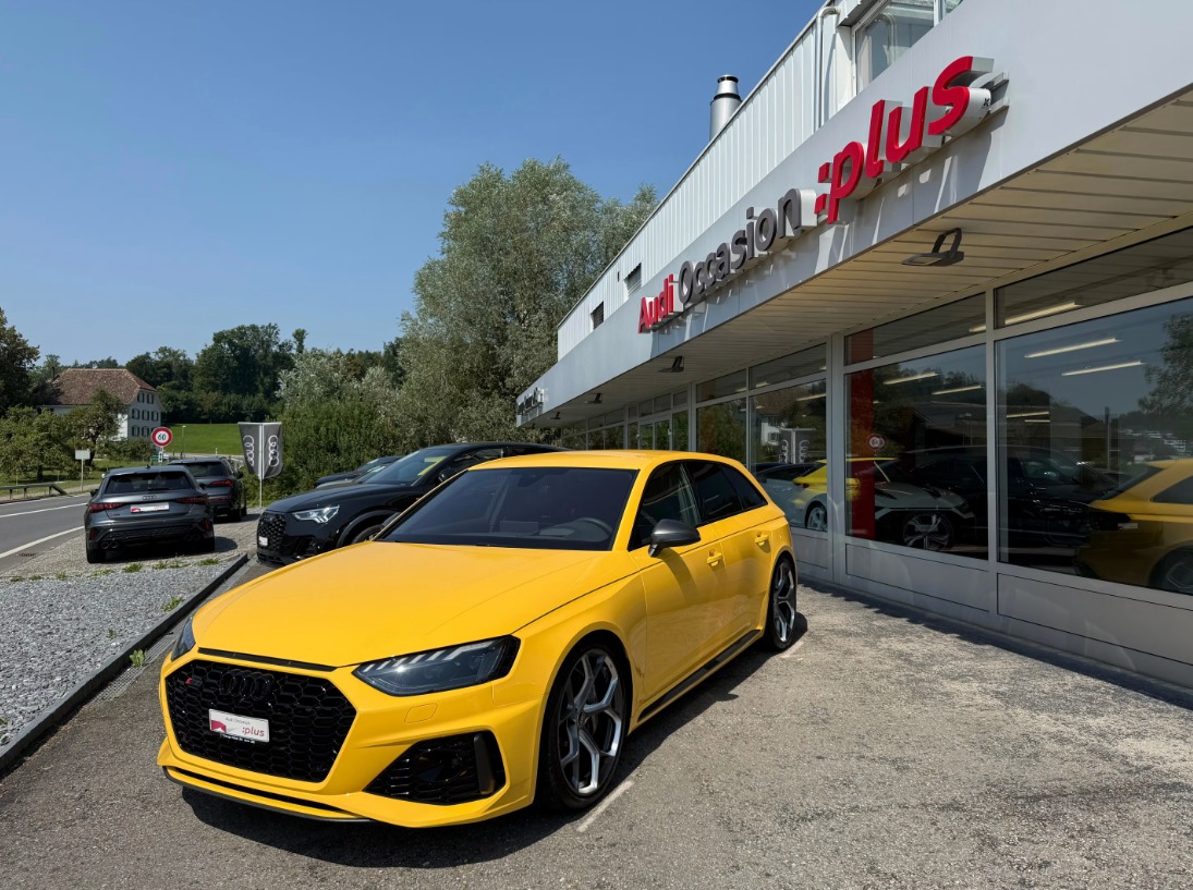 AUDI RS4 Avant 25 year edition quattro tiptronic-image-5