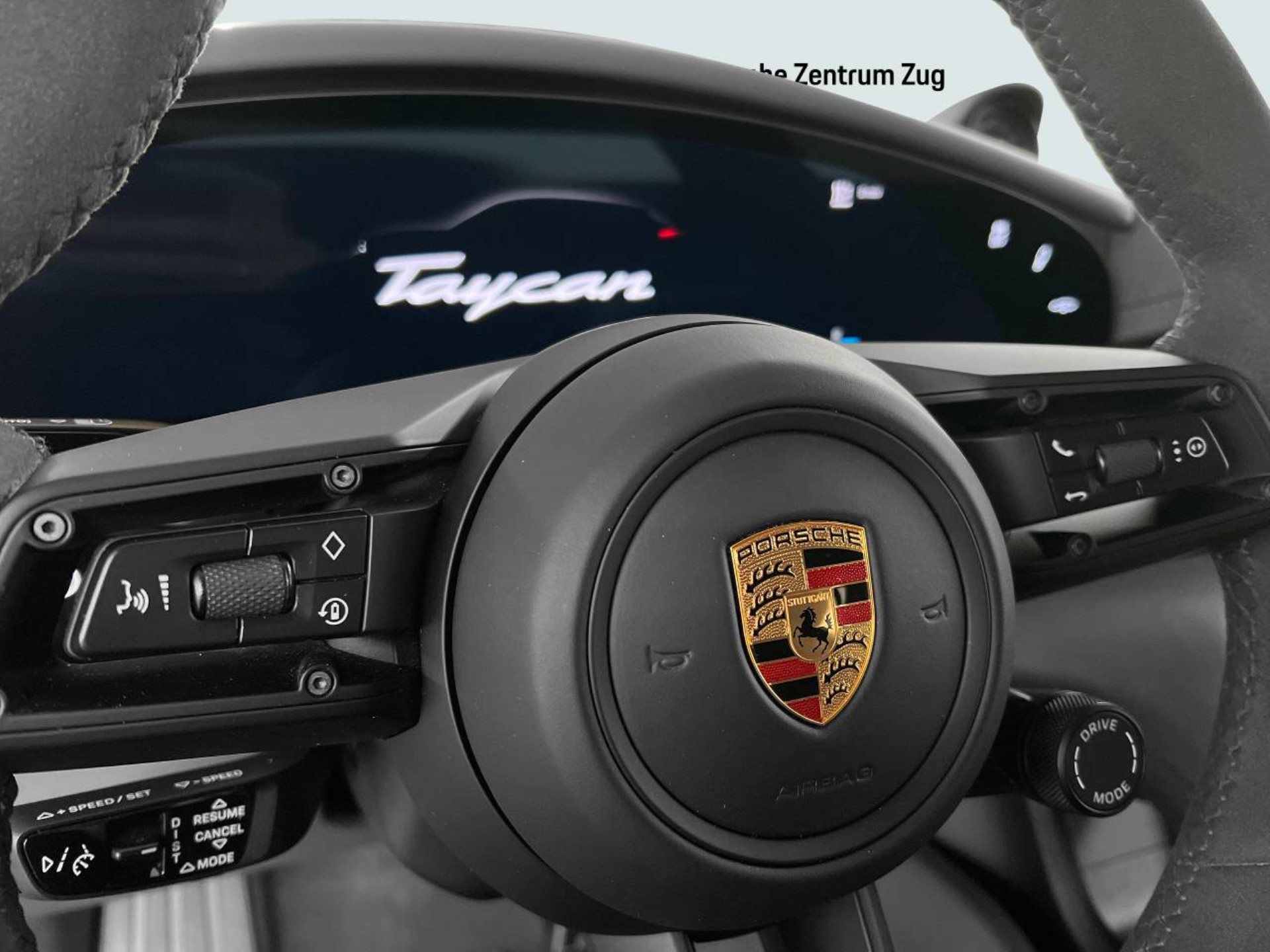 PORSCHE Taycan GTS Sport Turismo-image-16