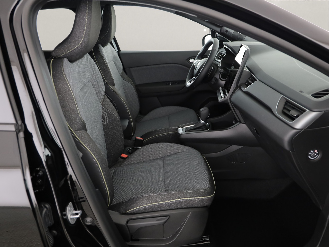 RENAULT Captur 1.3 TCe 160 techno EDC-image-6