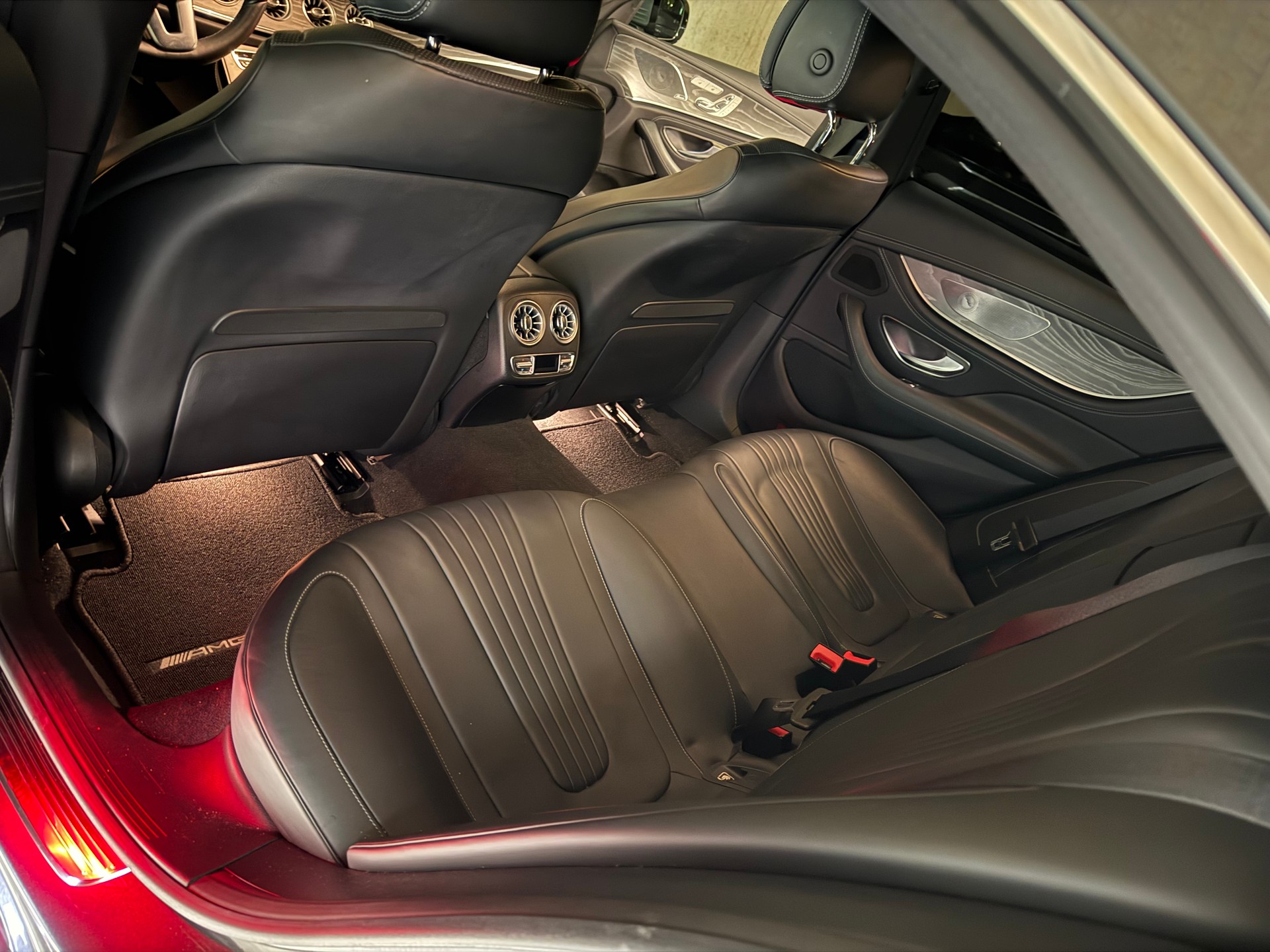 MERCEDES-BENZ CLS 400 d 4Matic Edition1 9G-Tronic-image-10