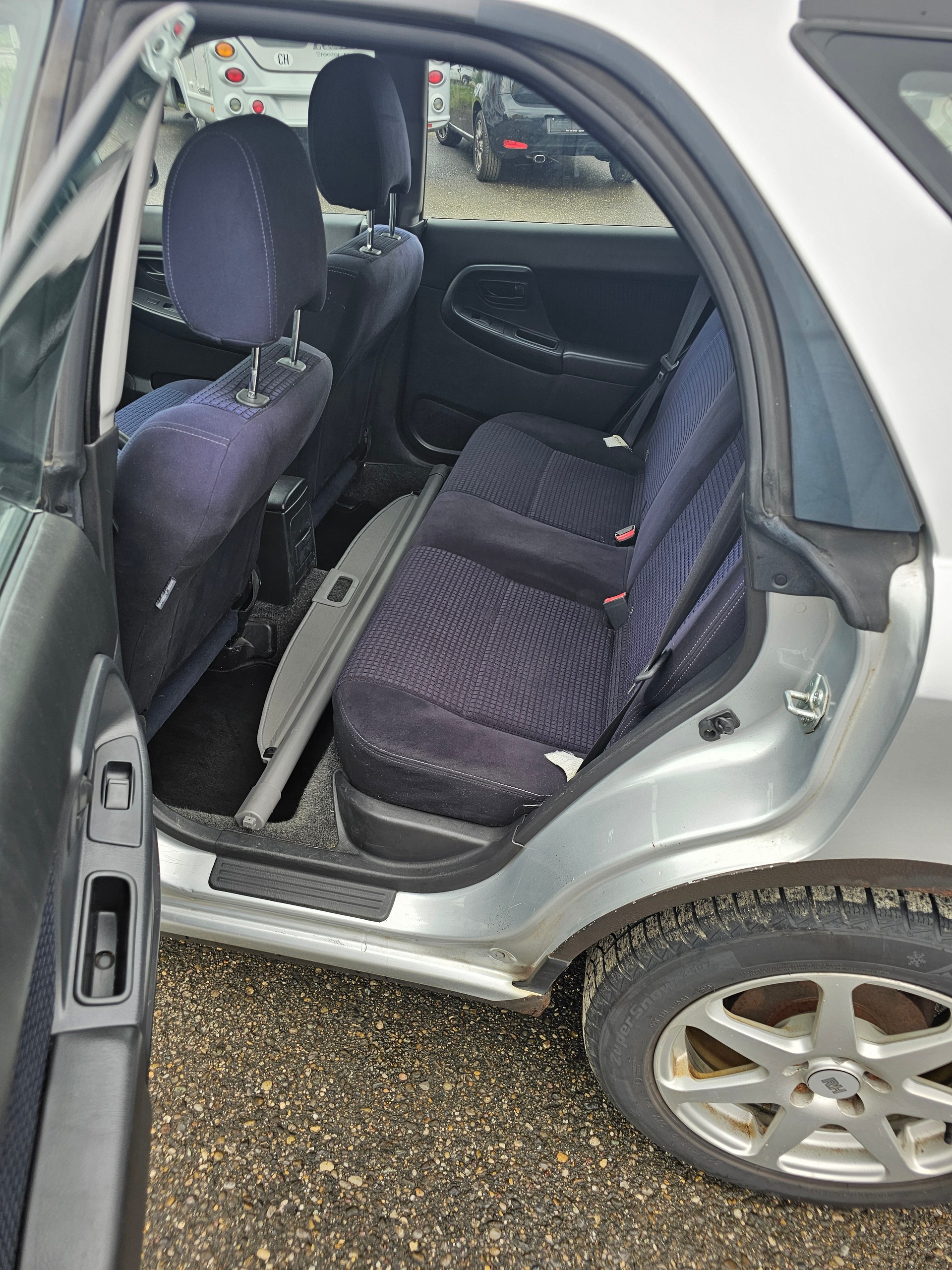 SUBARU Impreza 1.6-image-5