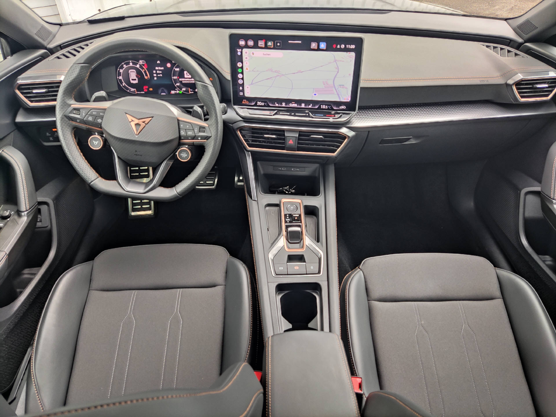 CUPRA Leon ST 1.5 eTSI DSG-image-8