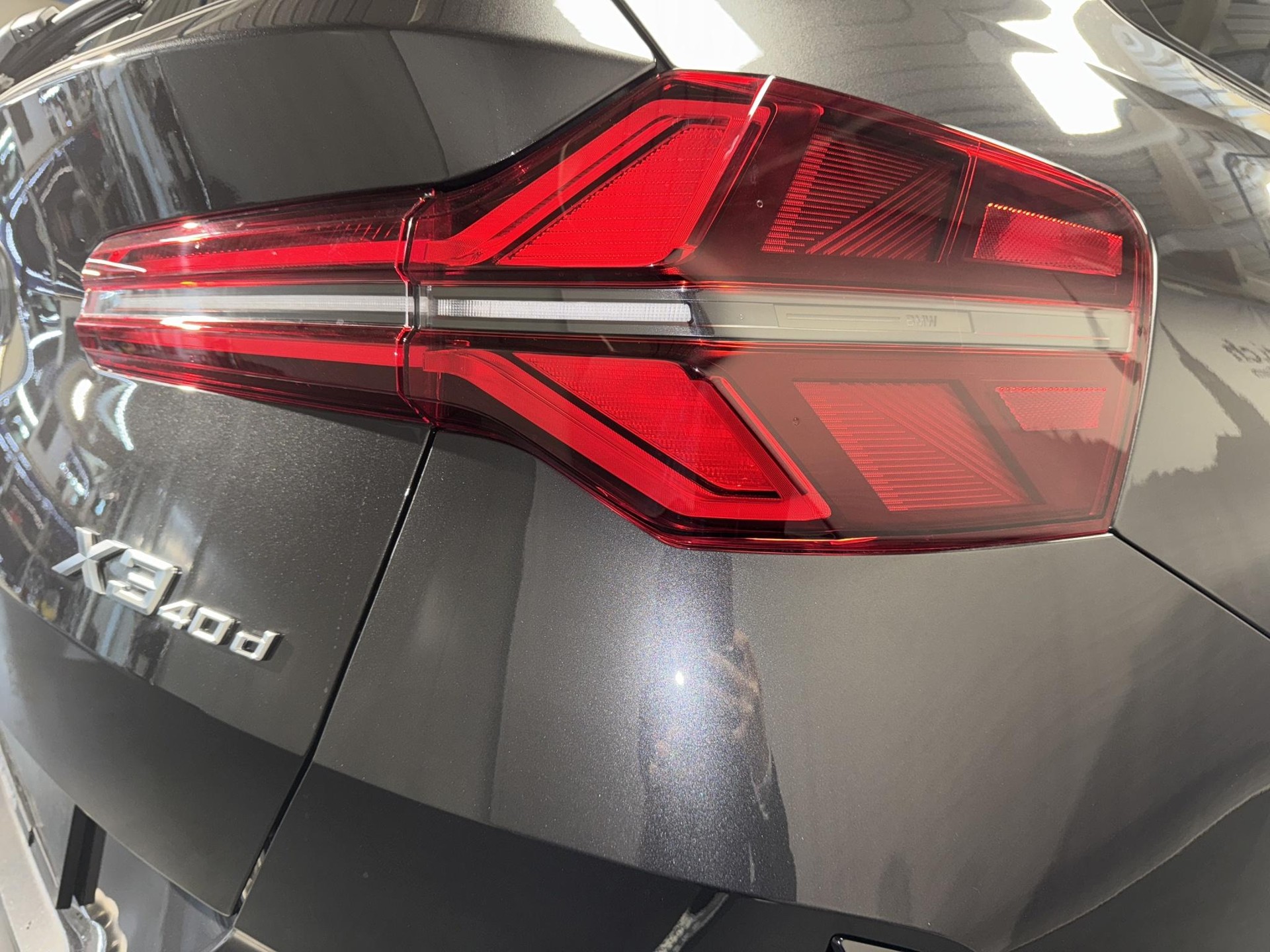BMW X3 40d xDrive-image-25