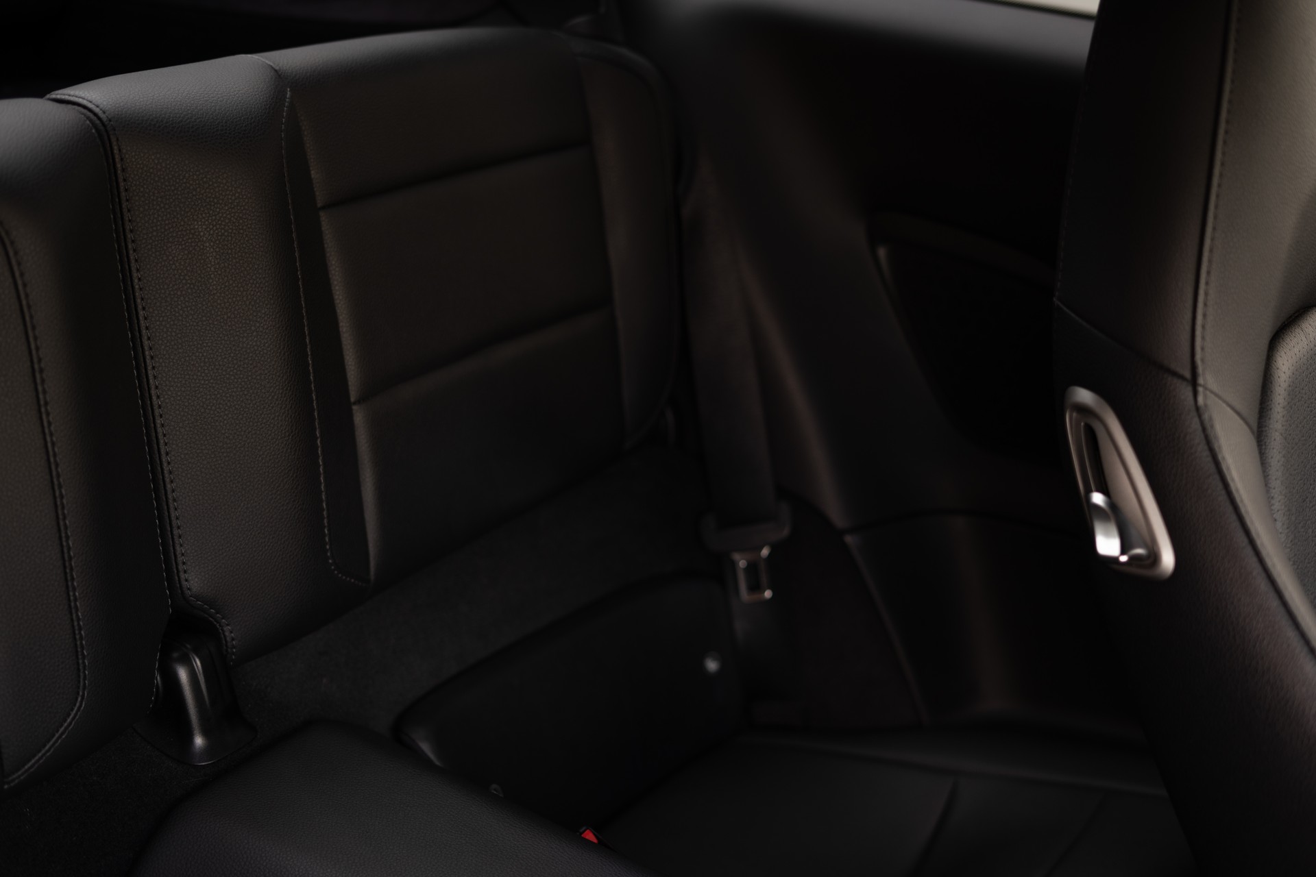 PORSCHE 911 Carrera-image-9