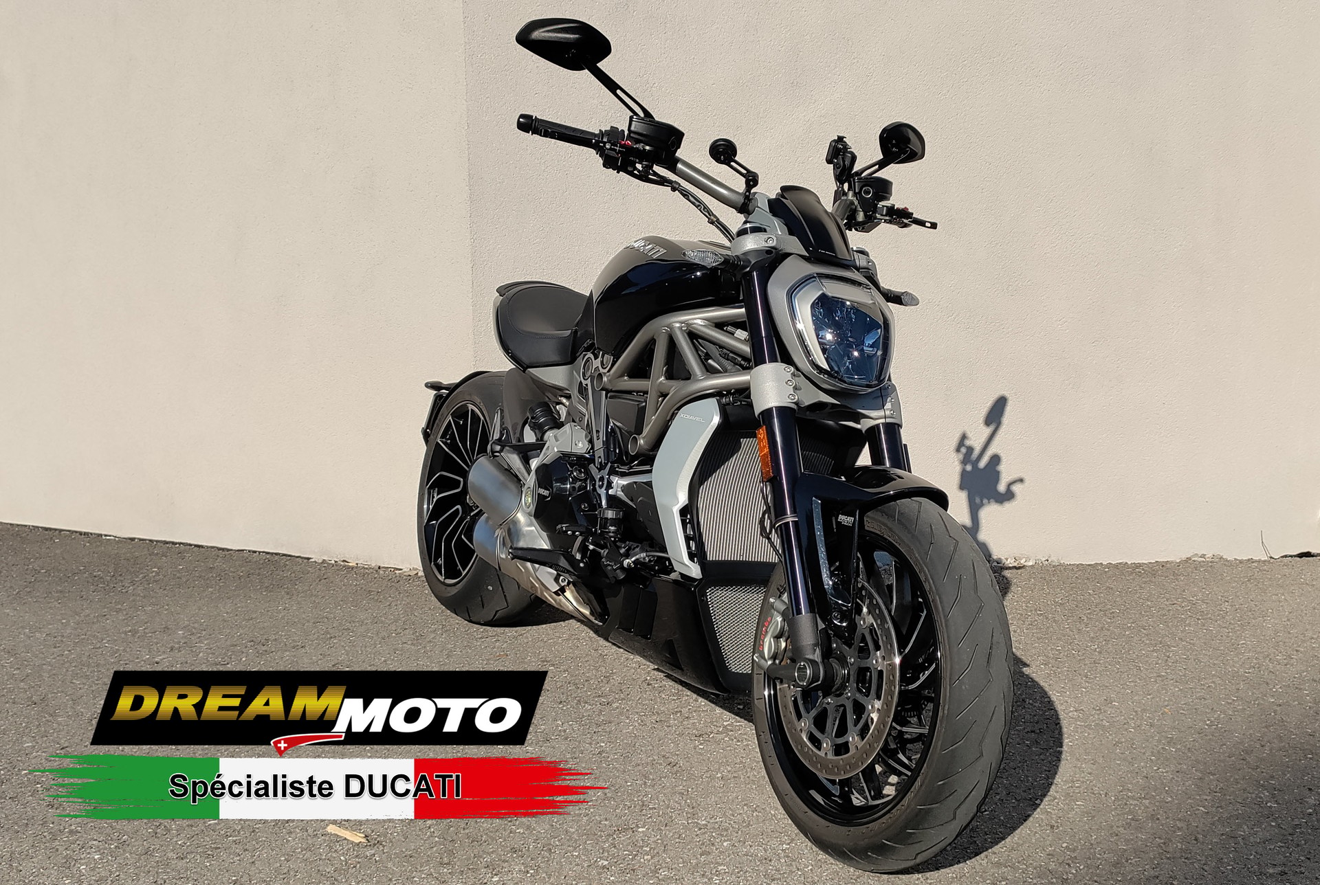 DUCATI XDiavel S-showroom-element-1
