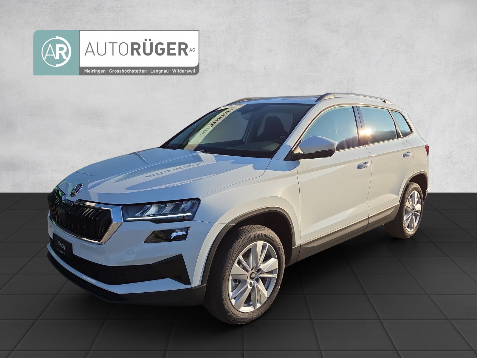 SKODA Karoq 1.5 TSI Selection DSG-image-0
