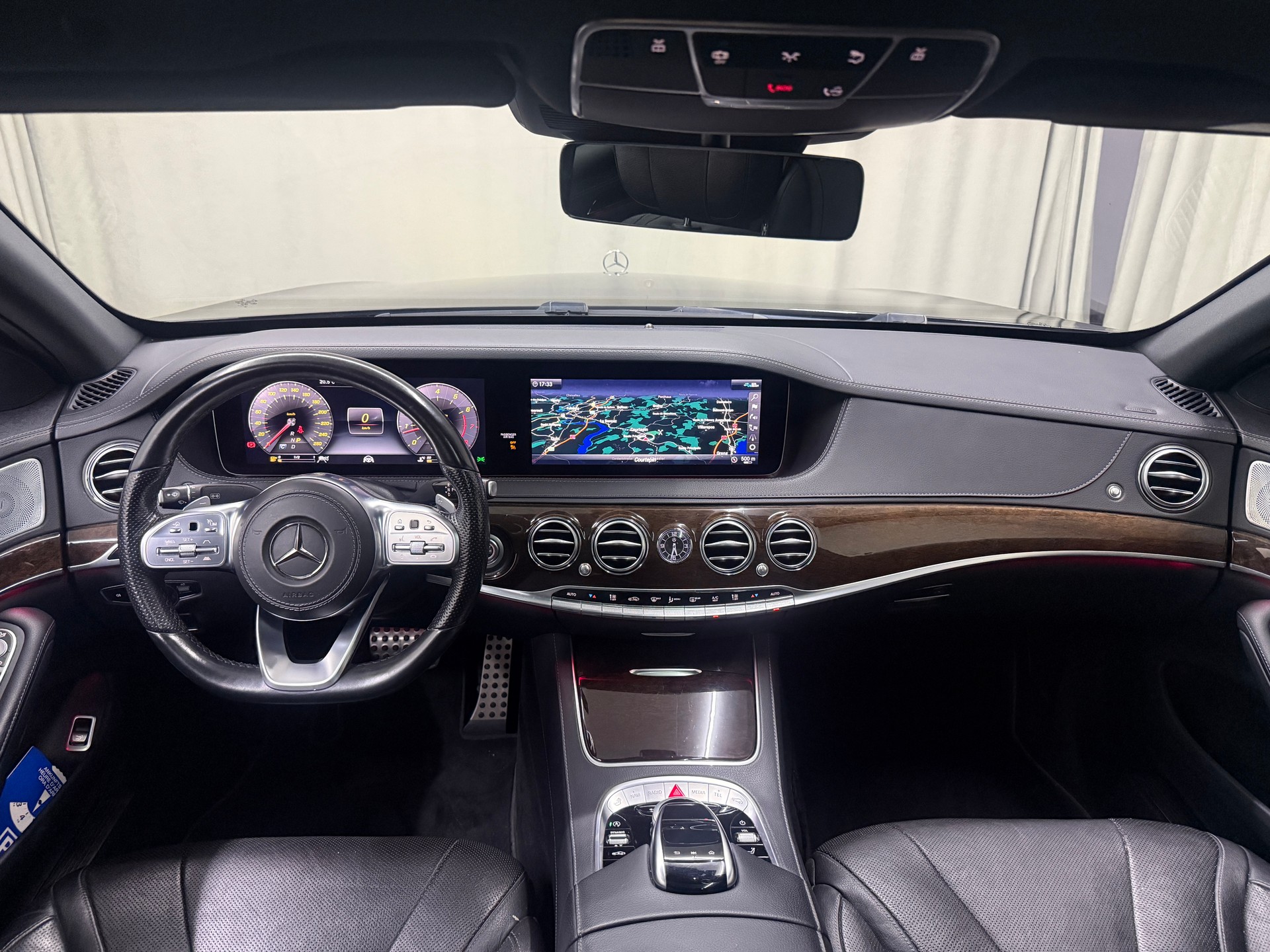 MERCEDES-BENZ S 560 4Matic AMG-Line 9G-Tronic-image-8