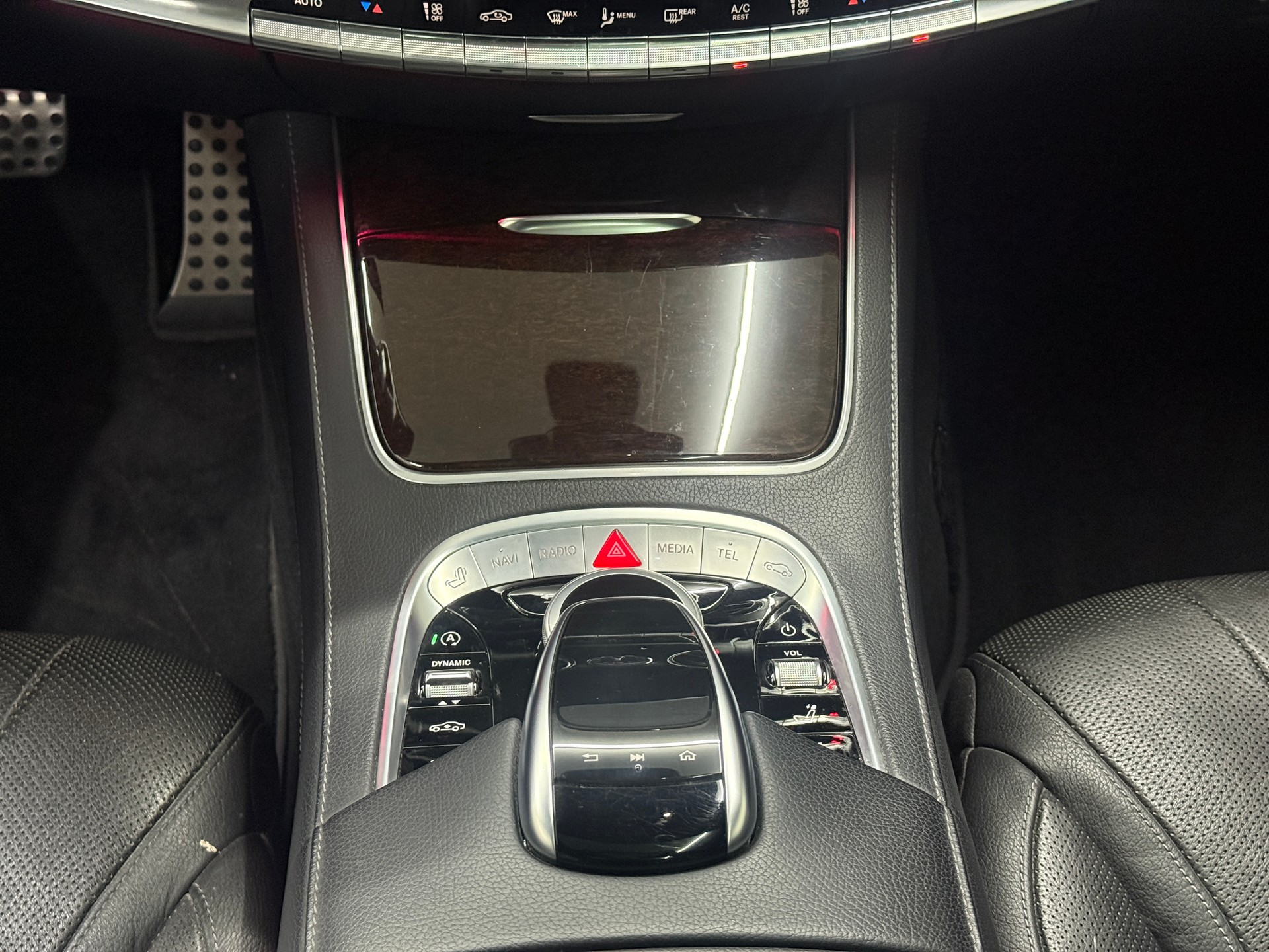 MERCEDES-BENZ S 560 4Matic AMG-Line 9G-Tronic-image-14