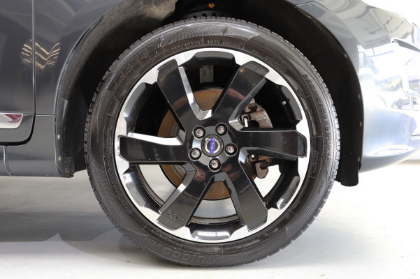 VOLVO XC60 T6 AWD Summum-image-12