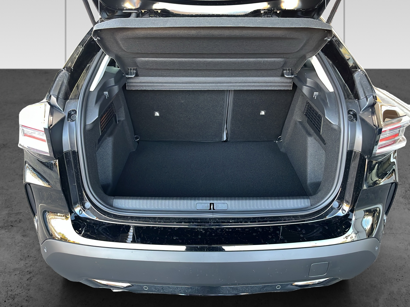CITROEN C4 1.2 Hybrid You+-image-11