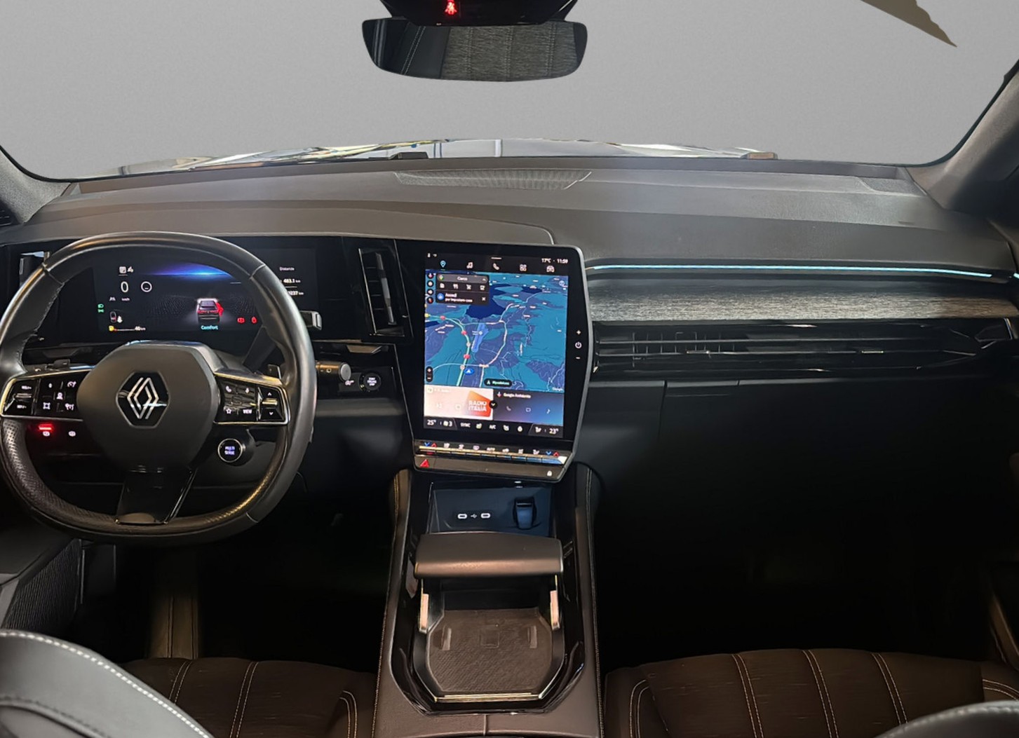 RENAULT Austral 1.3 MHEV 160 Techno A-image-8