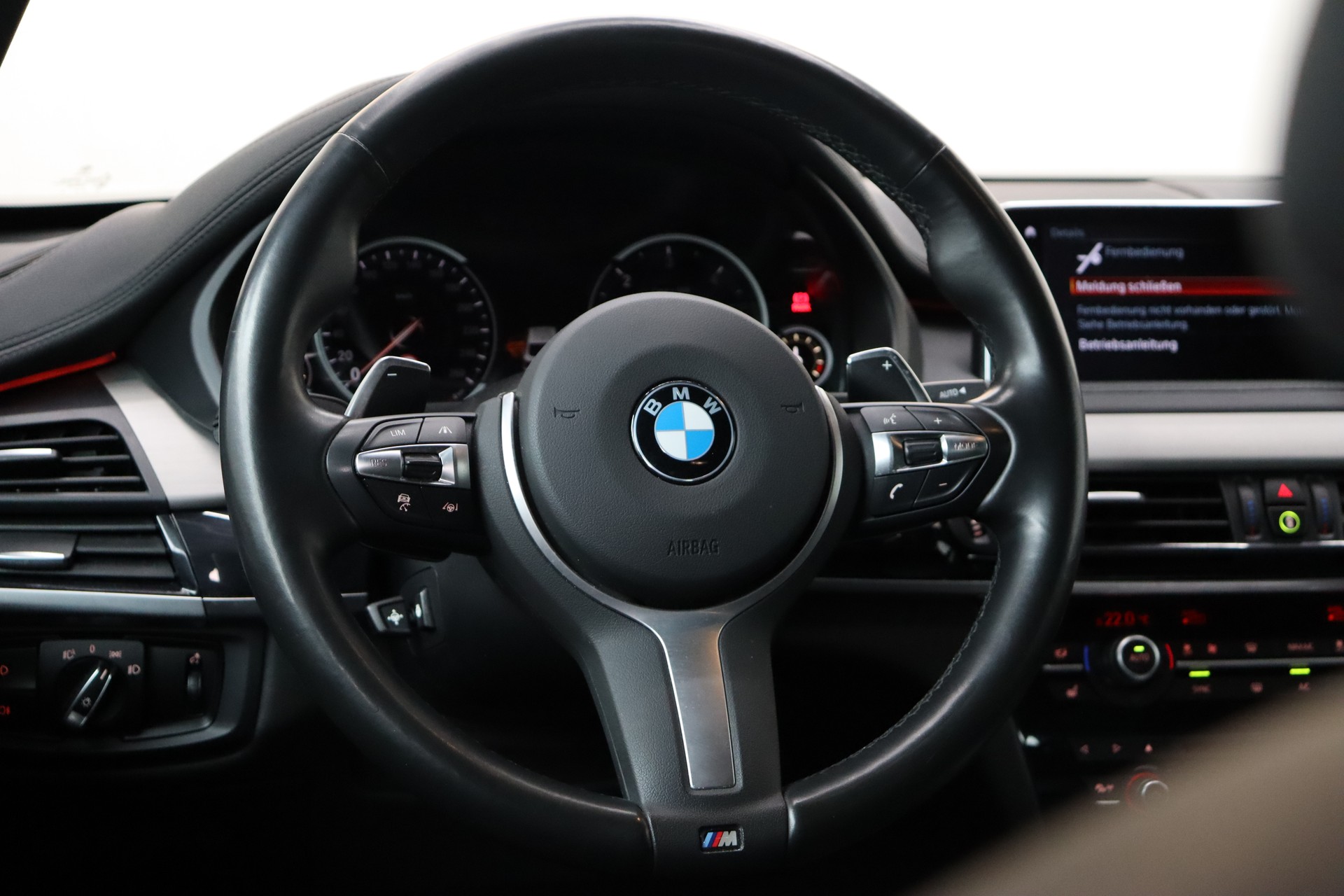 BMW X6 XDRIVE 40D STEPTRONIC **FAHRASSISTENZ-PAKET ** HARMAN/KARDON SOUNDSYSTEM ** CH-FAHRZEUG **-image-16
