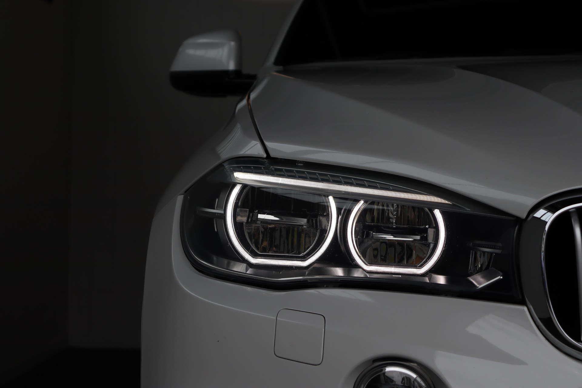 BMW X6 XDRIVE 40D STEPTRONIC **FAHRASSISTENZ-PAKET ** HARMAN/KARDON SOUNDSYSTEM ** CH-FAHRZEUG **-image-2