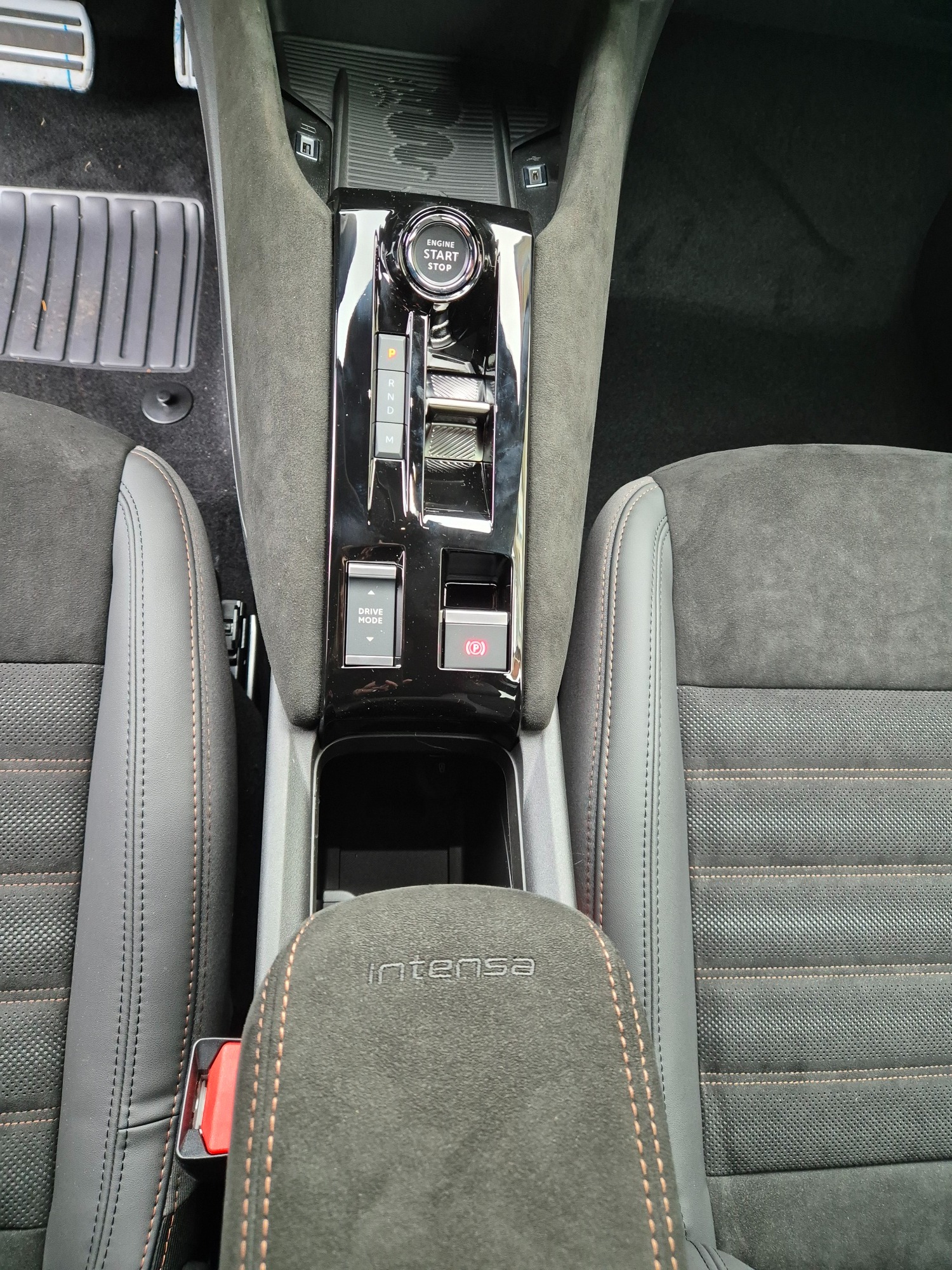 ALFA ROMEO Junior 1.2 48V Intensa Q4-image-12