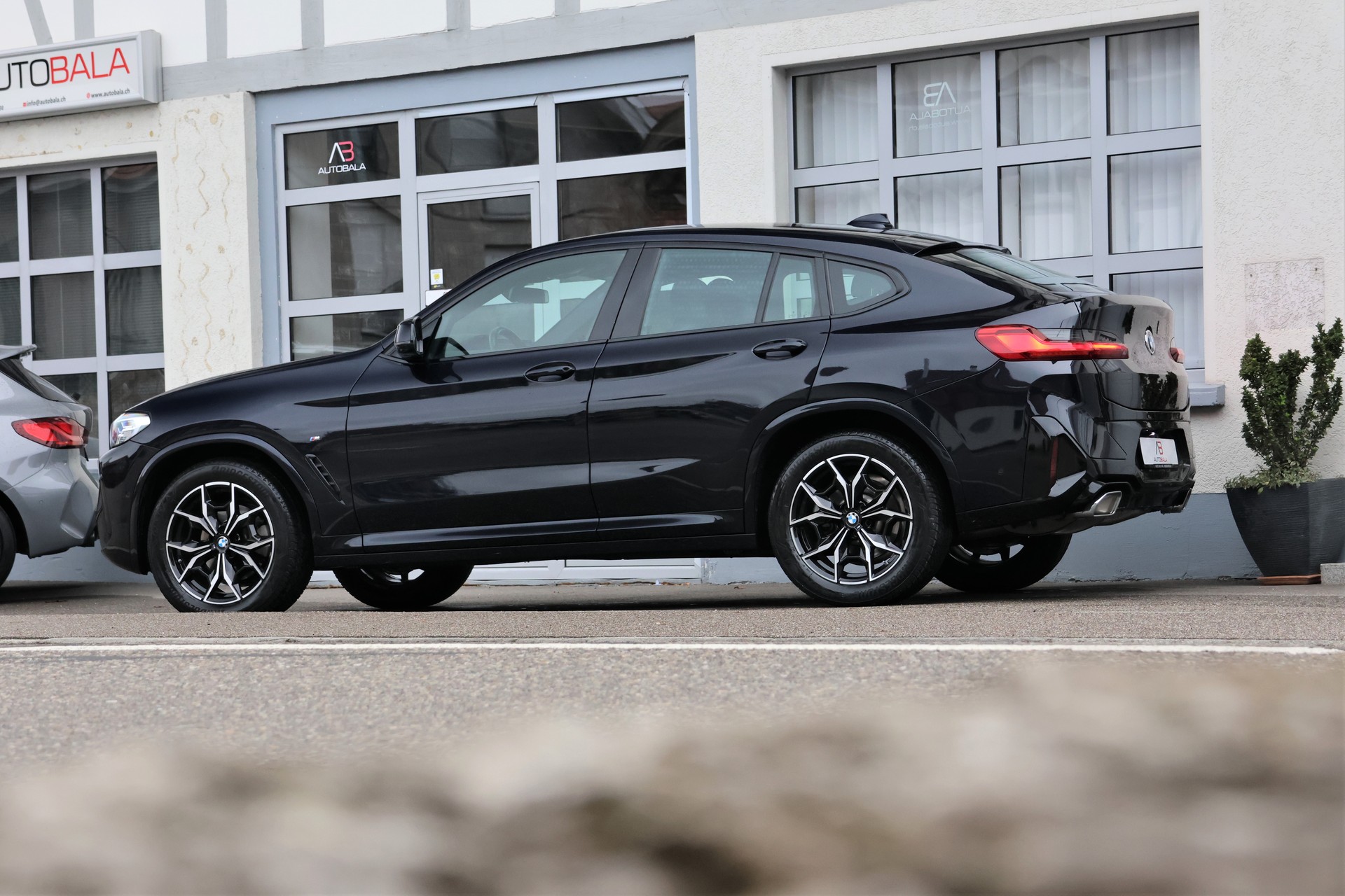 BMW X4 xDrive 48V 20d M Sport Steptronic (CH)-image-3