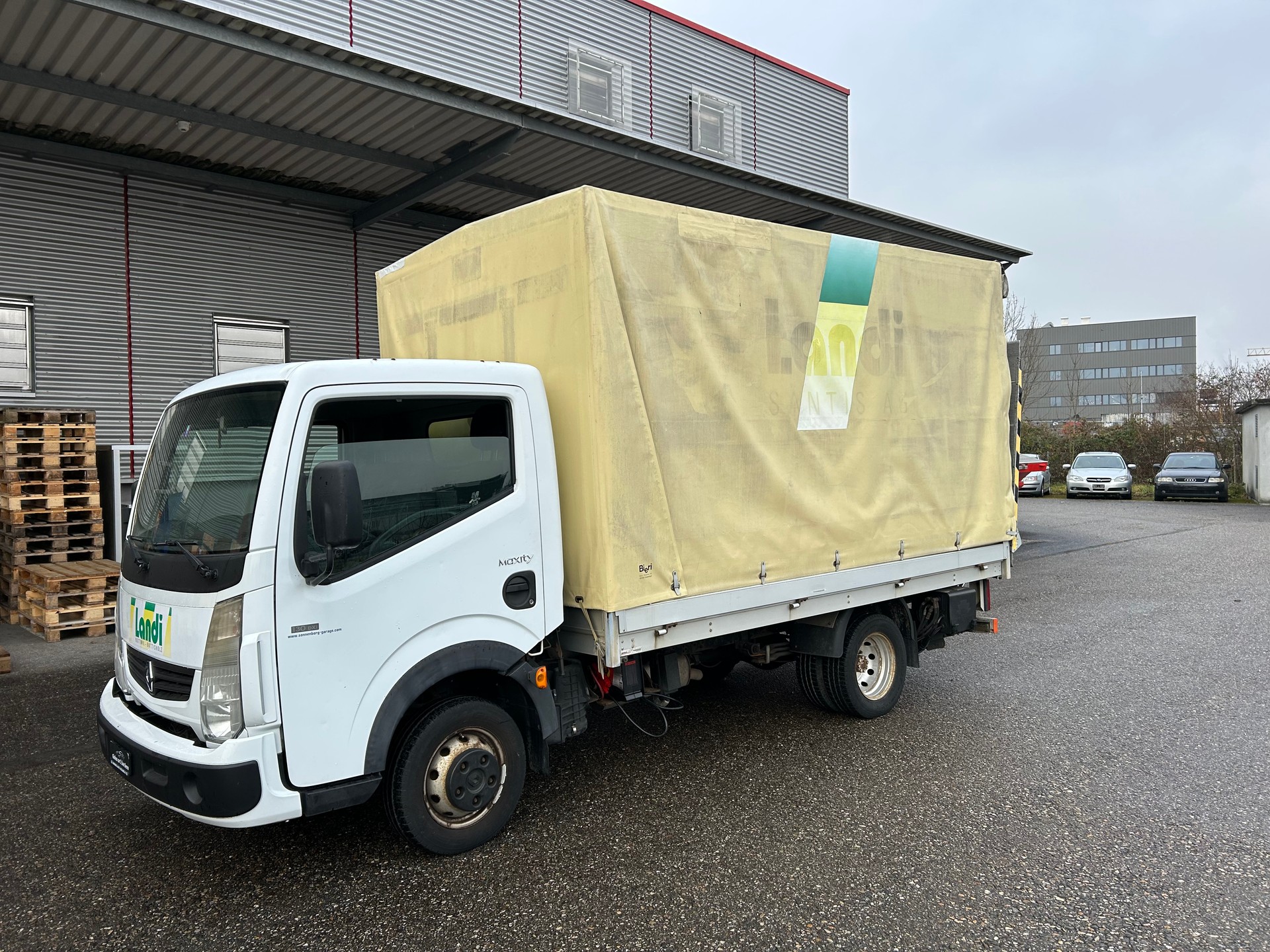 RENAULT Maxity 130.35 Dynamic-image-5