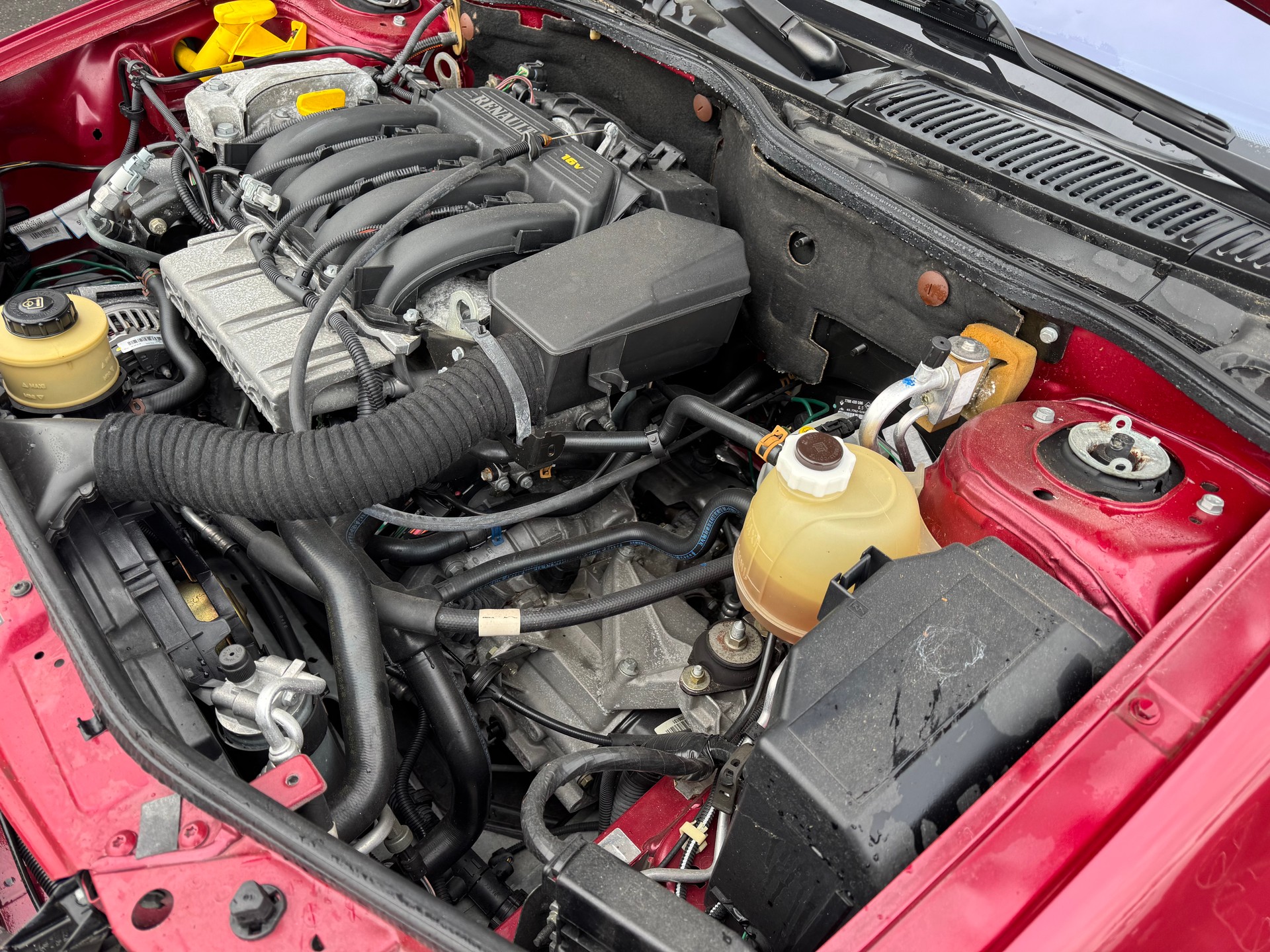 RENAULT Mégane 1.6 16V RT-image-12