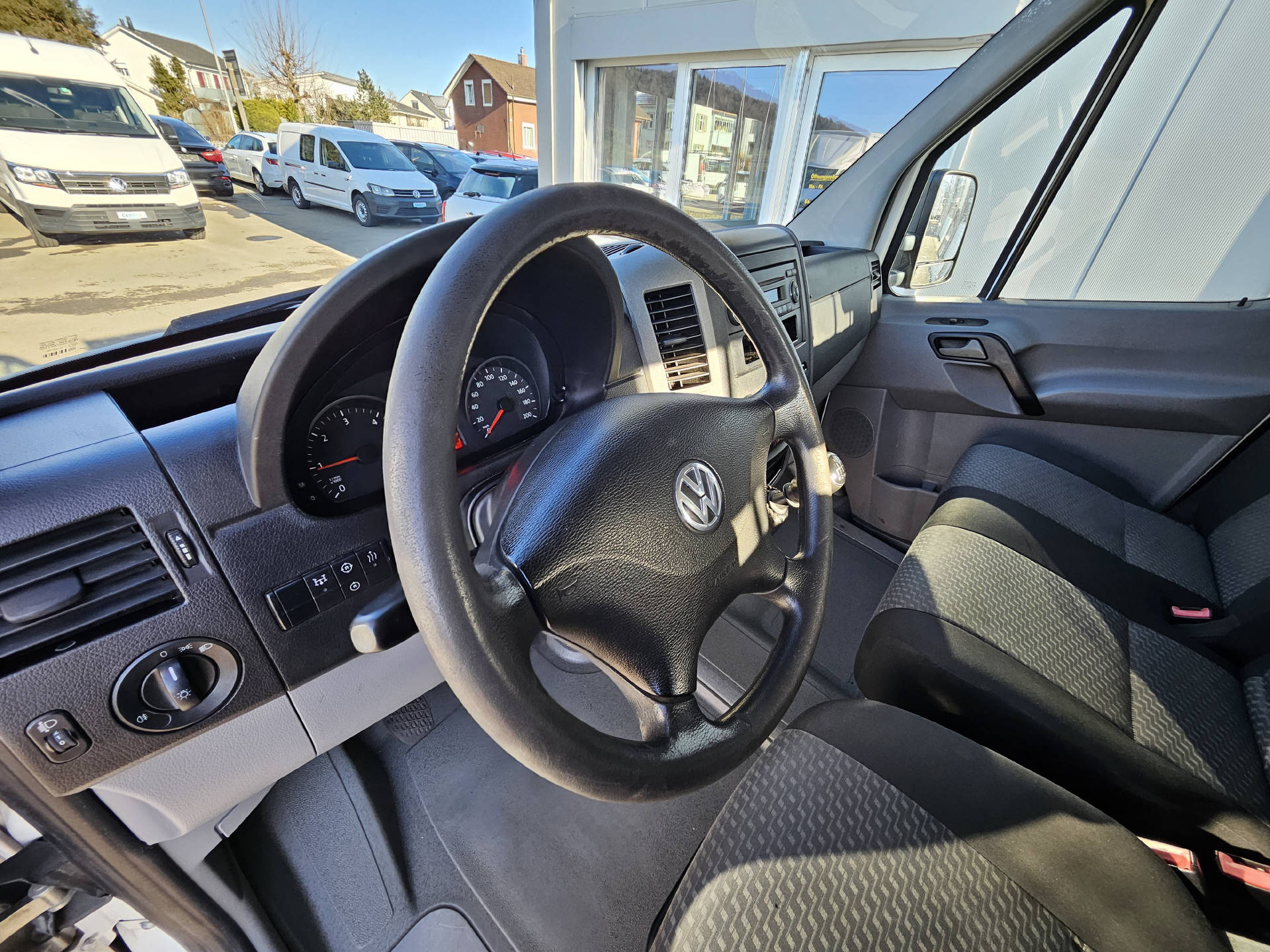 VW Crafter 35 DKab.-Ch. 3665 2.0 TDI 109 * Klima * 7- Plätzer * Frisch ab MFK *-image-10