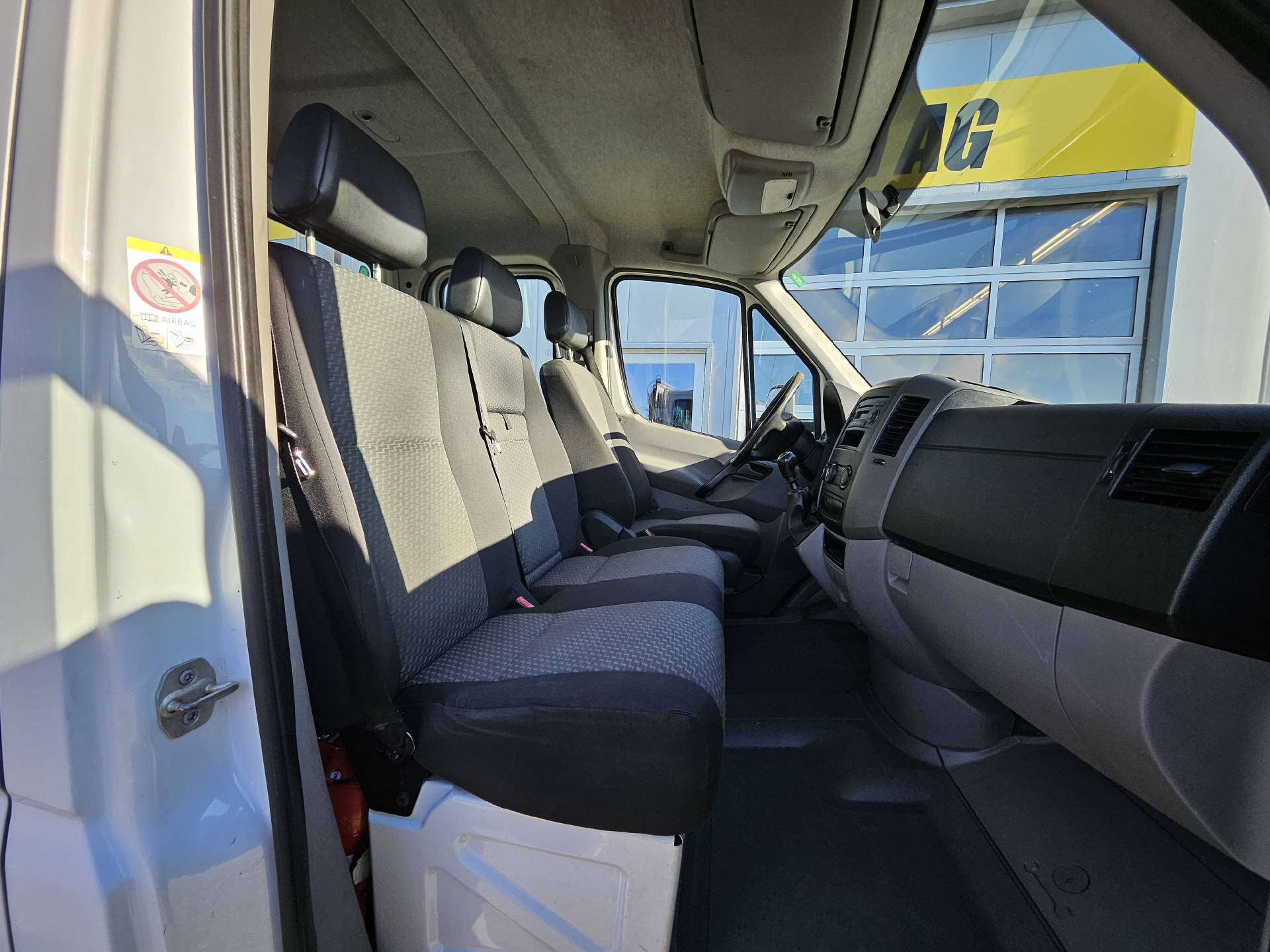 VW Crafter 35 DKab.-Ch. 3665 2.0 TDI 109 * Klima * 7- Plätzer * Frisch ab MFK *-image-12
