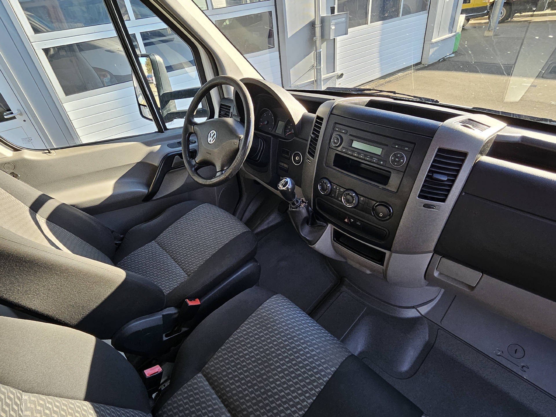 VW Crafter 35 DKab.-Ch. 3665 2.0 TDI 109 * Klima * 7- Plätzer * Frisch ab MFK *-image-13