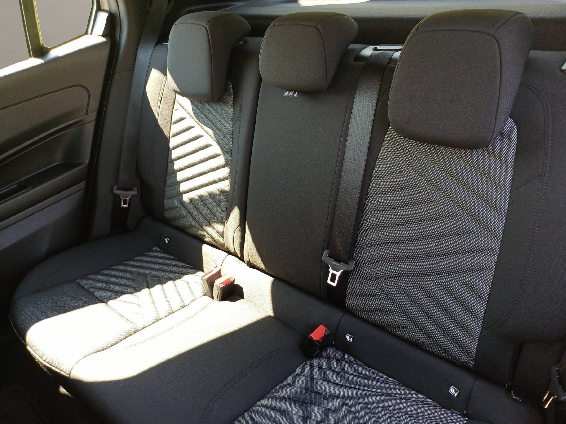 FIAT 600 1.2 Hybrid 136 Cult-image-8