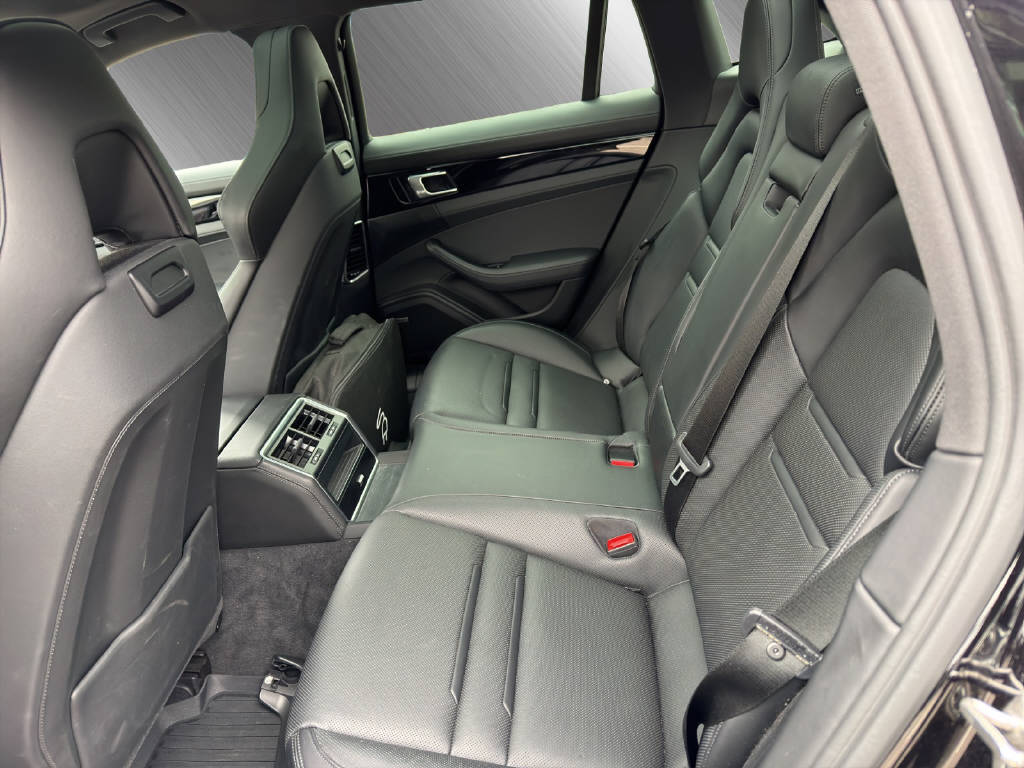 PORSCHE Panamera Sport Turismo 2.9 V6 4 E-Hybrid-image-13