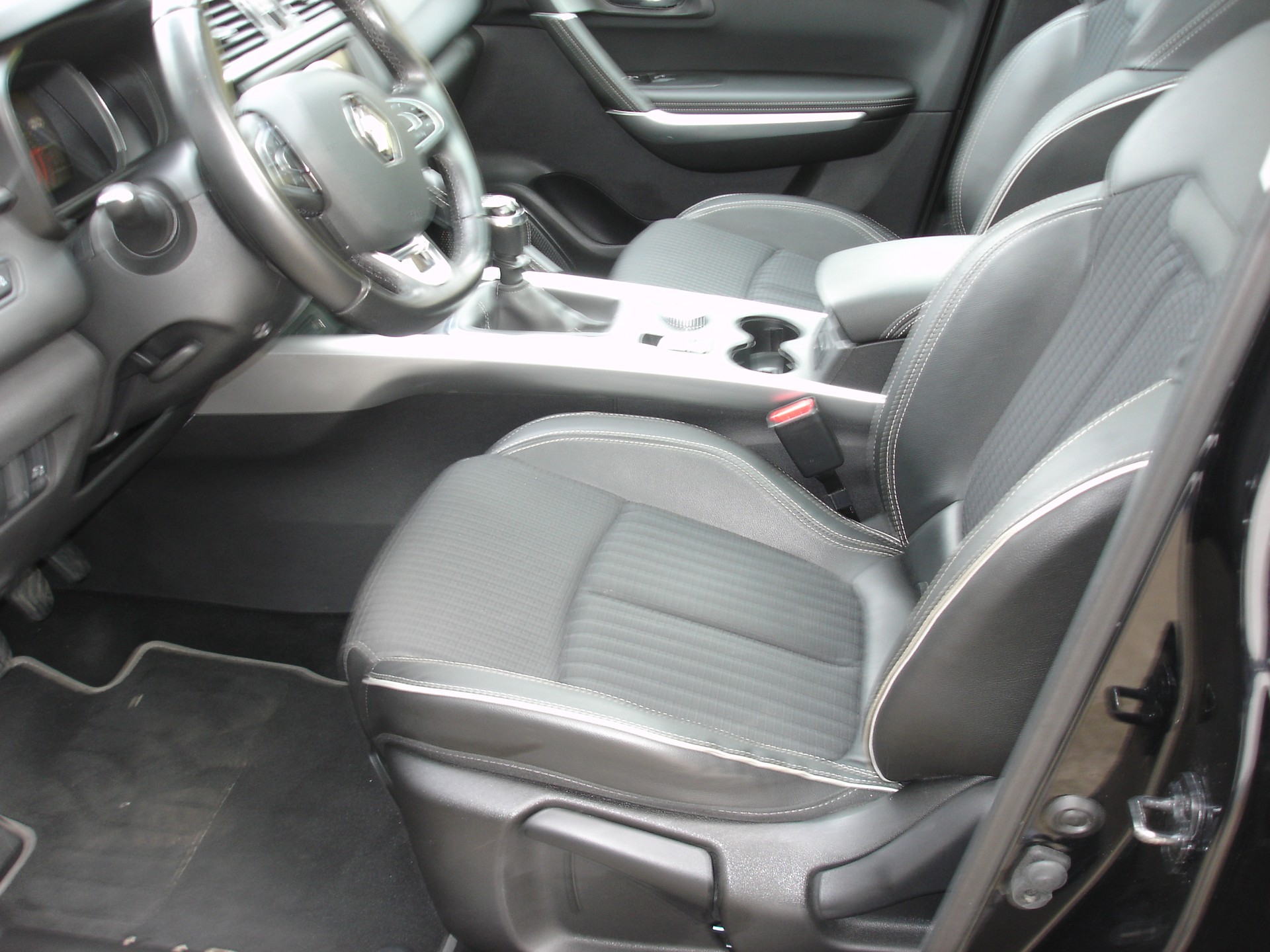 RENAULT Kadjar 1.6 dCi Bose 4x4-image-13