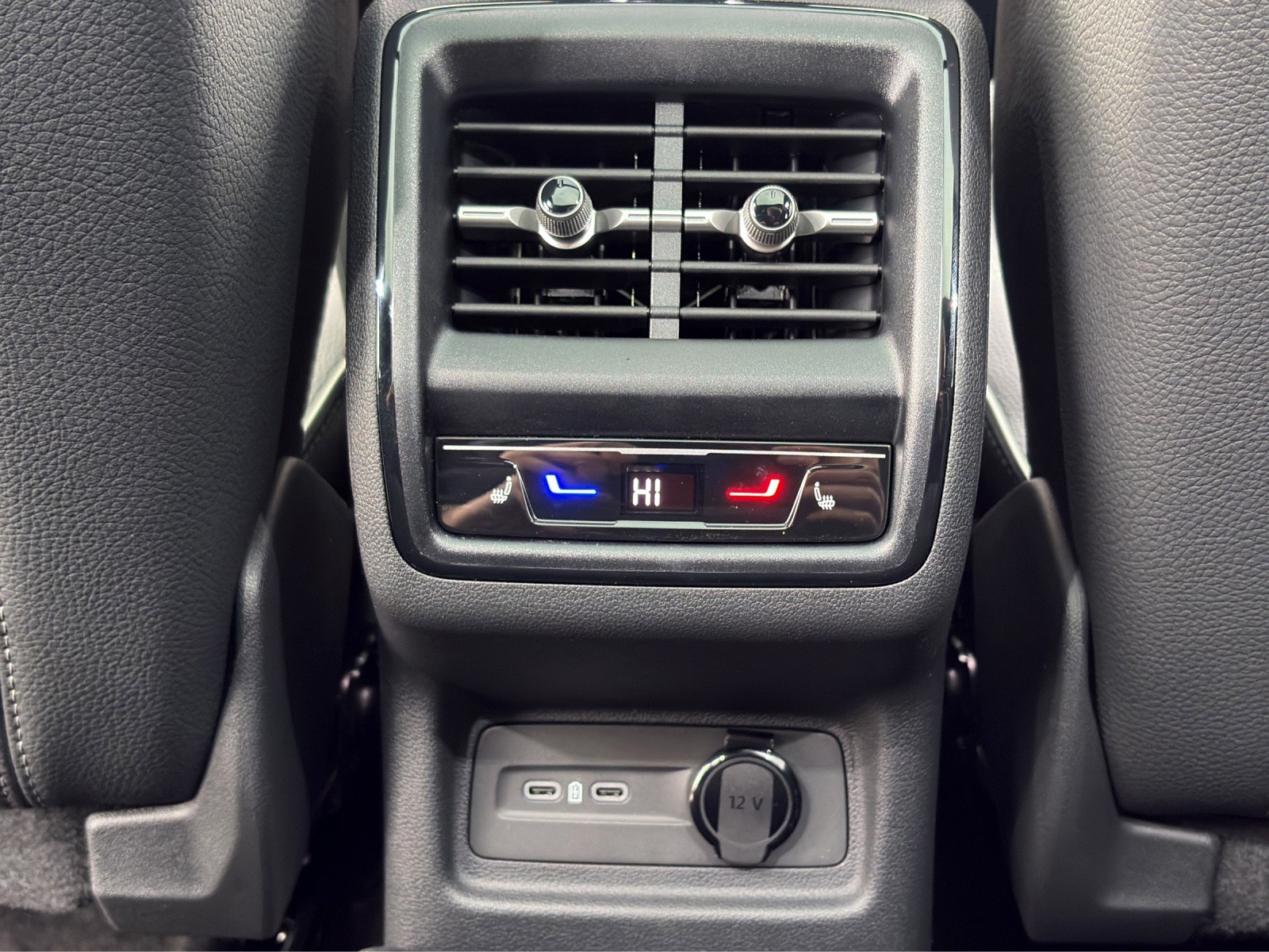 SKODA Kodiaq 2.0 TSI Sportline 4x4-image-15