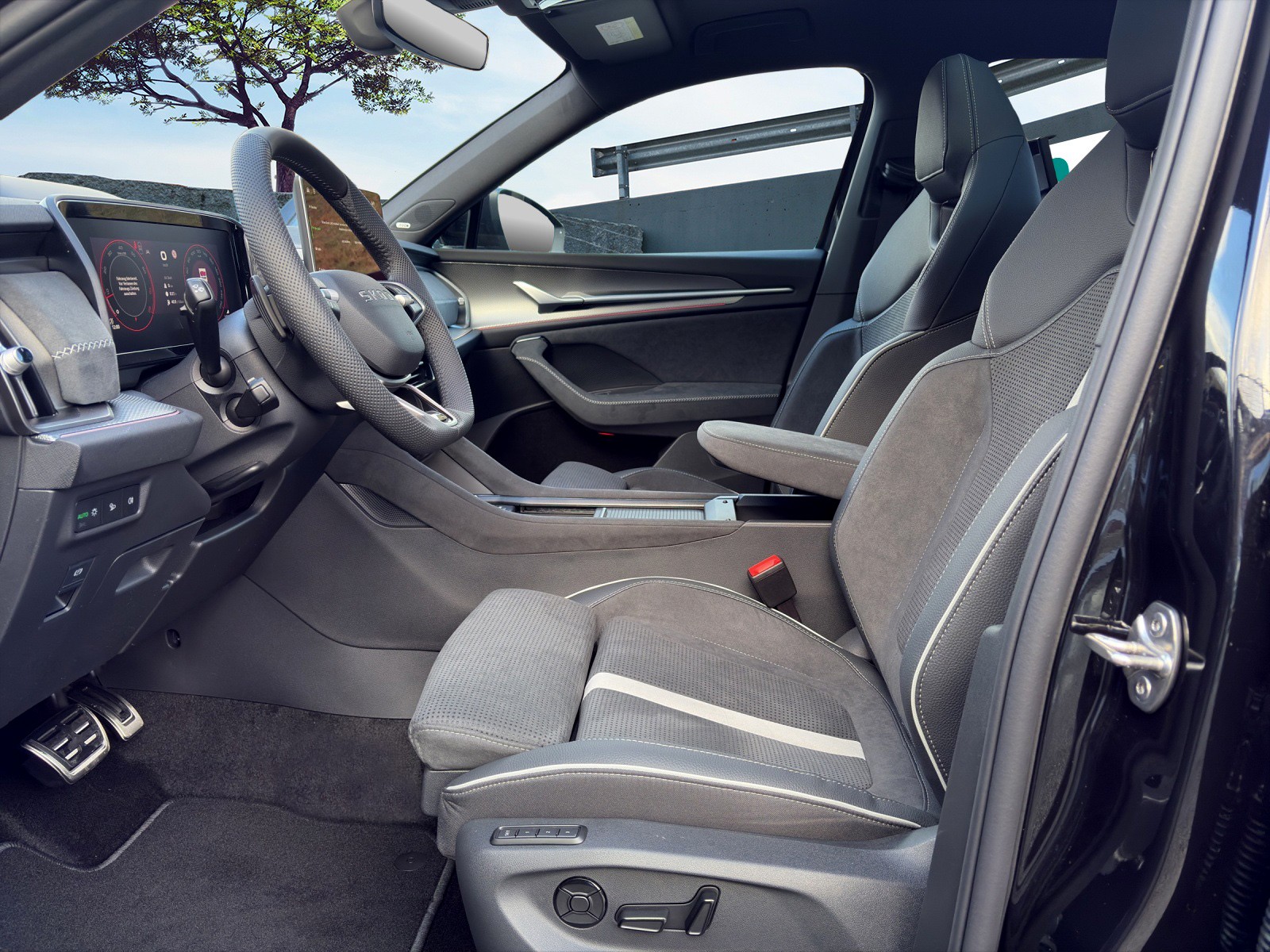 SKODA Kodiaq 2.0 TSI Sportline 4x4-image-6