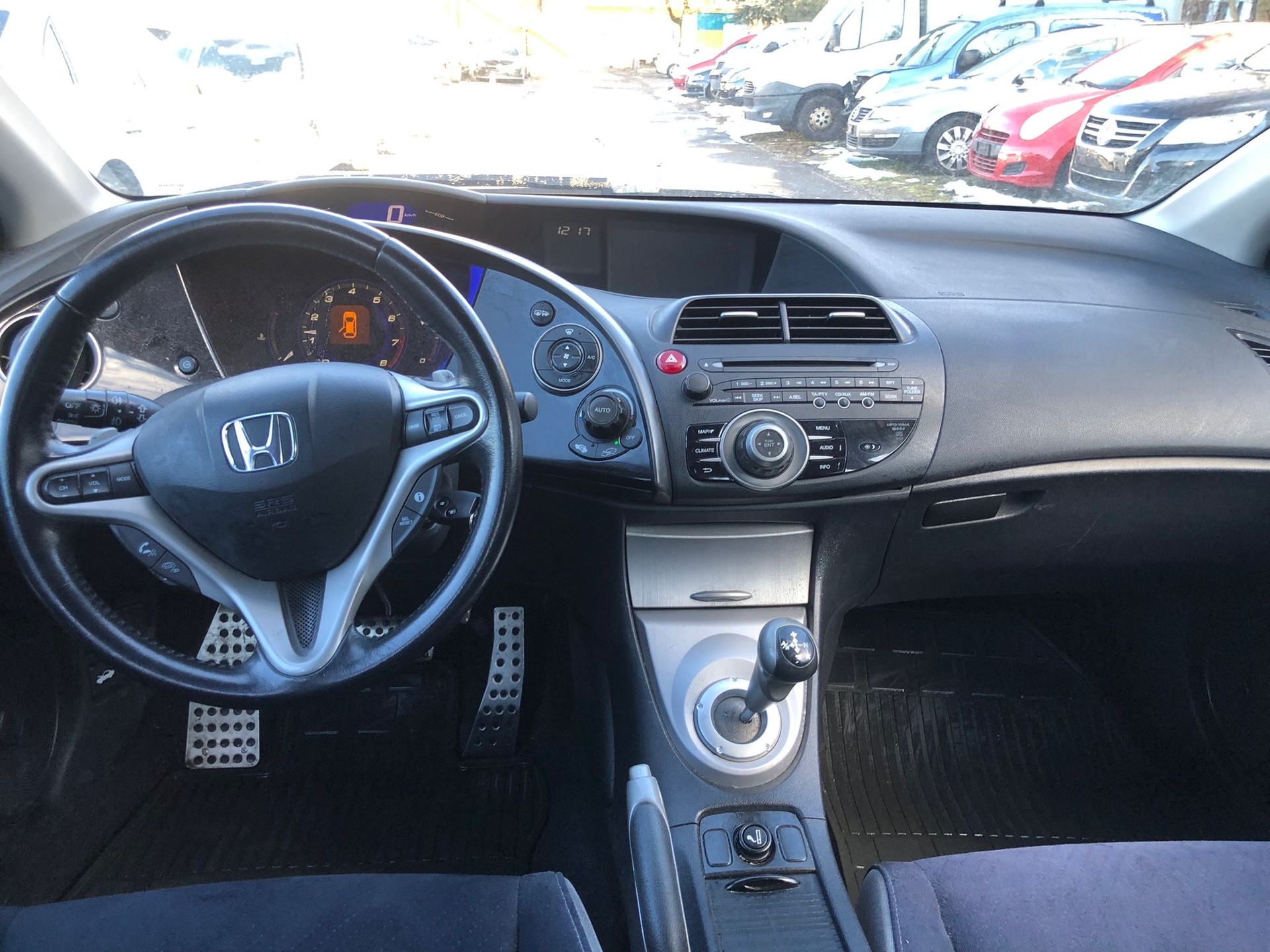 HONDA Civic 1.8i Sport-image-11