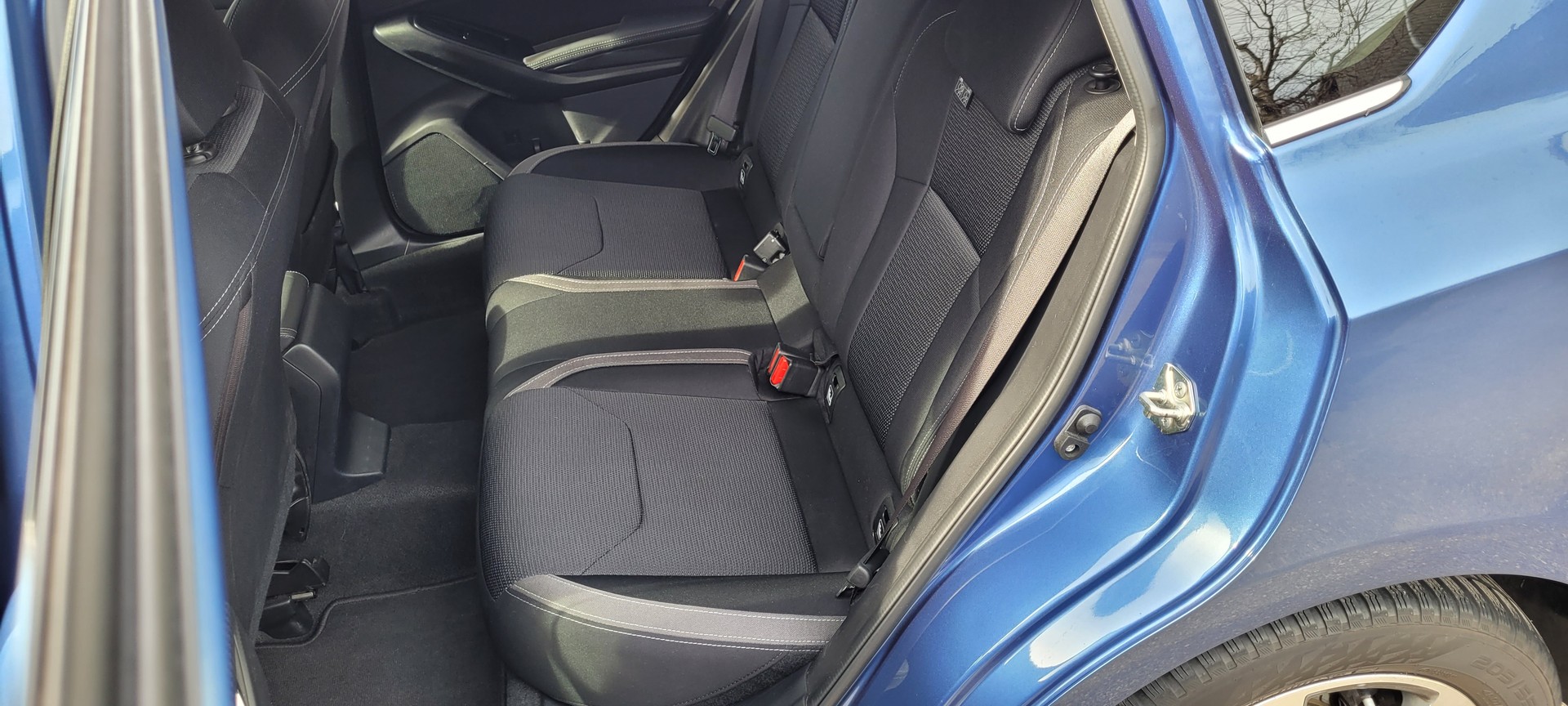 SUBARU Impreza 2.0 Swiss Plus AWD Lineartronic-image-11