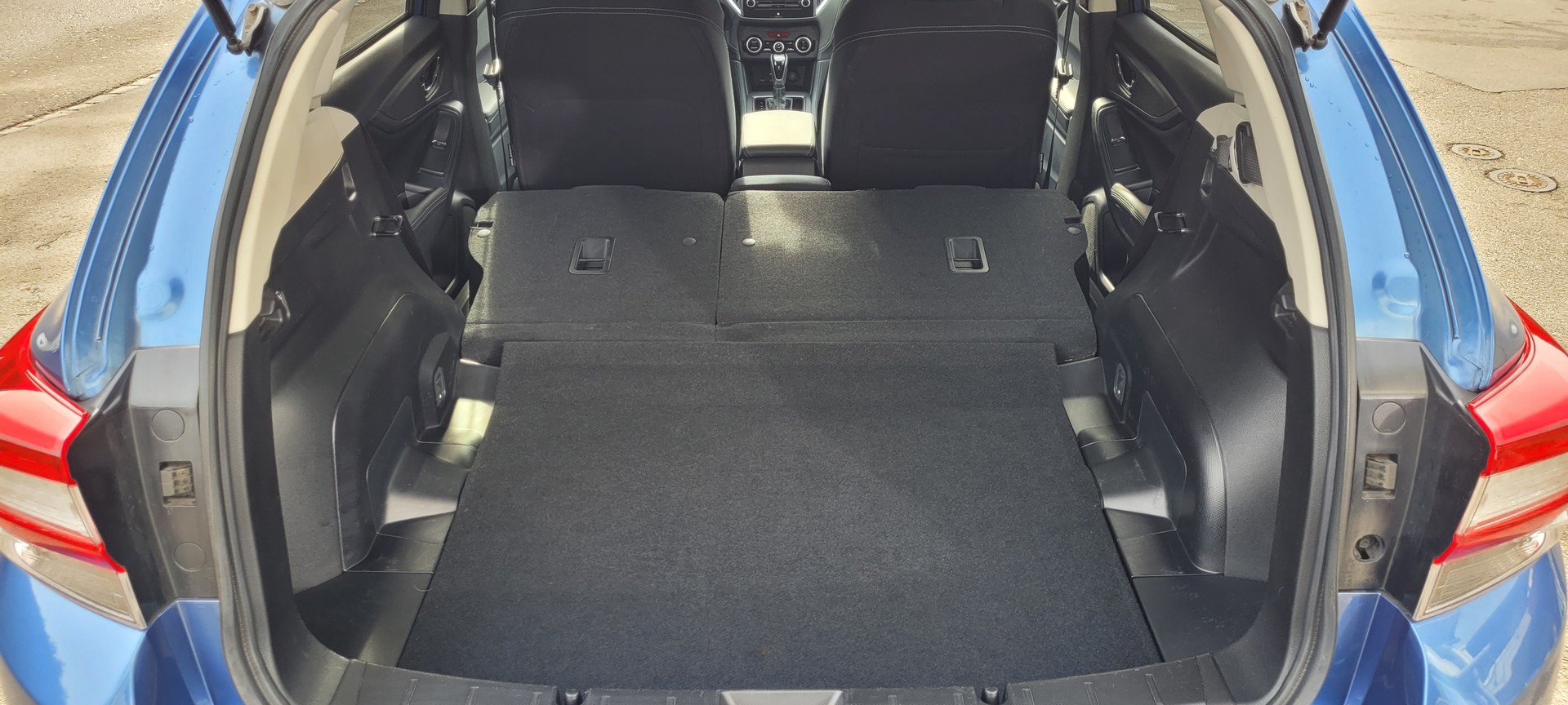 SUBARU Impreza 2.0 Swiss Plus AWD Lineartronic-image-14