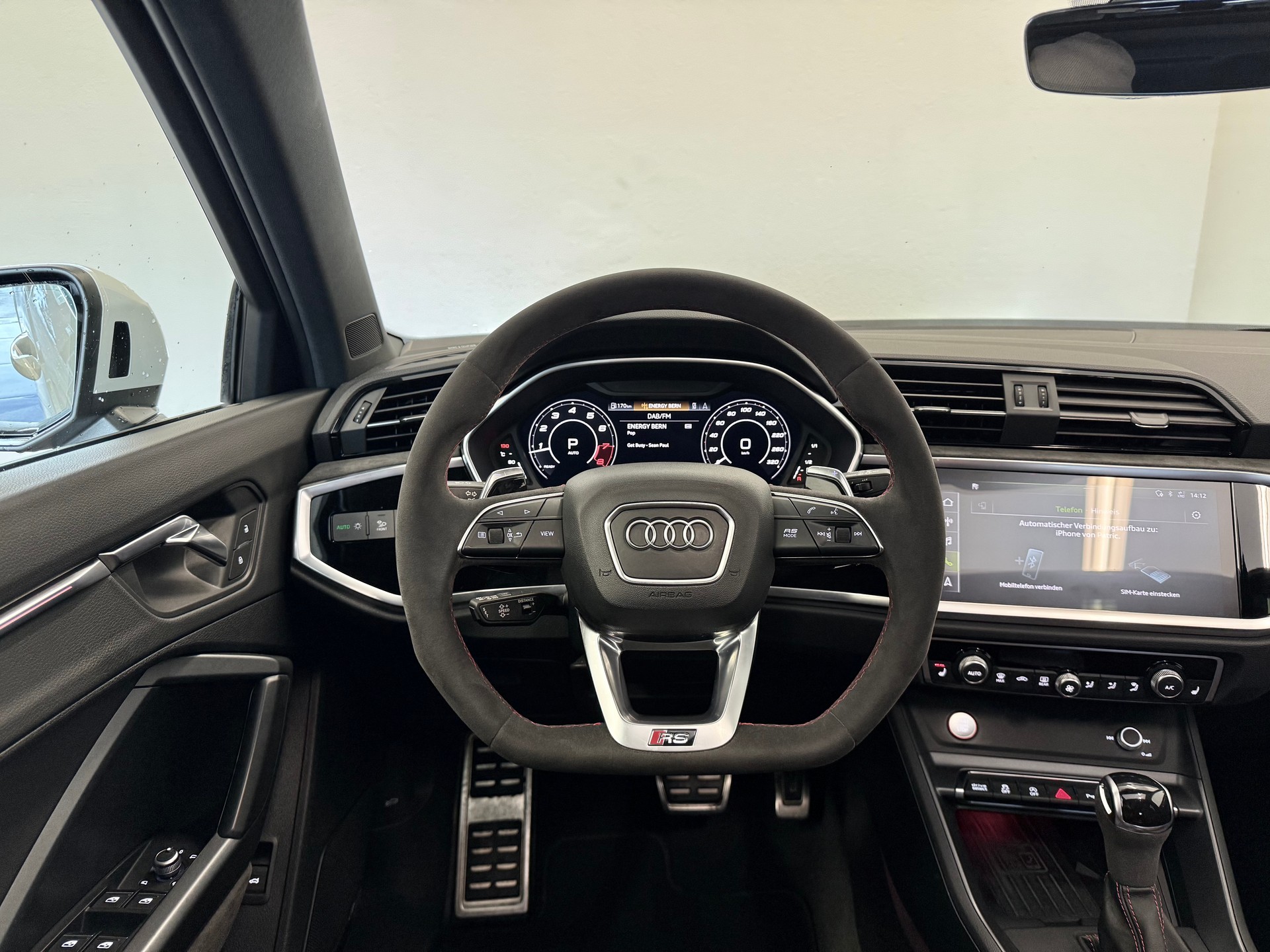 AUDI RS Q3 2.5 TFSI quattro S tronic-image-14