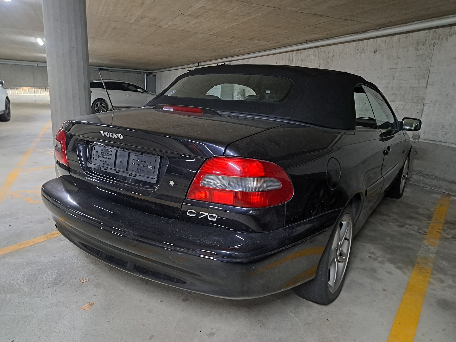 VOLVO C70 Cabriolet 2.4T-image-1