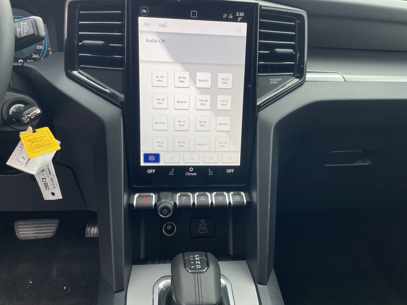 VW Amarok 2.0TDI Life 4Motion-image-11