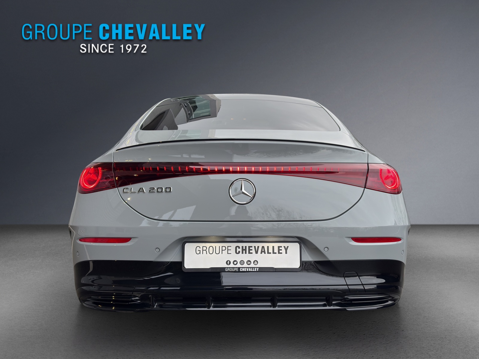 MERCEDES-BENZ CLA 200 8G-DCT-image-4