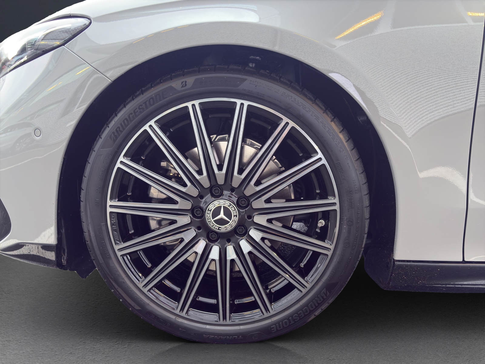 MERCEDES-BENZ CLA 200 8G-DCT-image-9