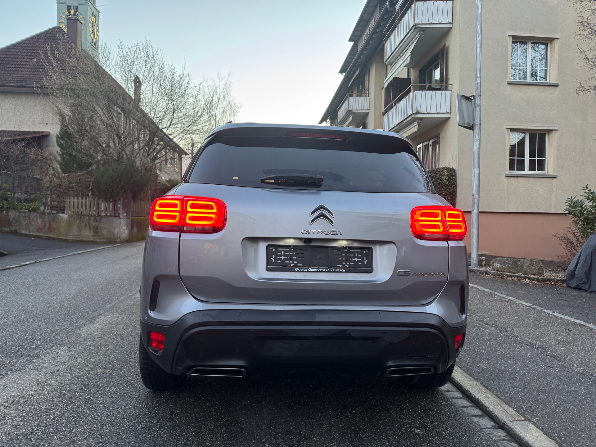 CITROEN C5 Aircross 1.5 BlueHD Shine EAT8-image-4