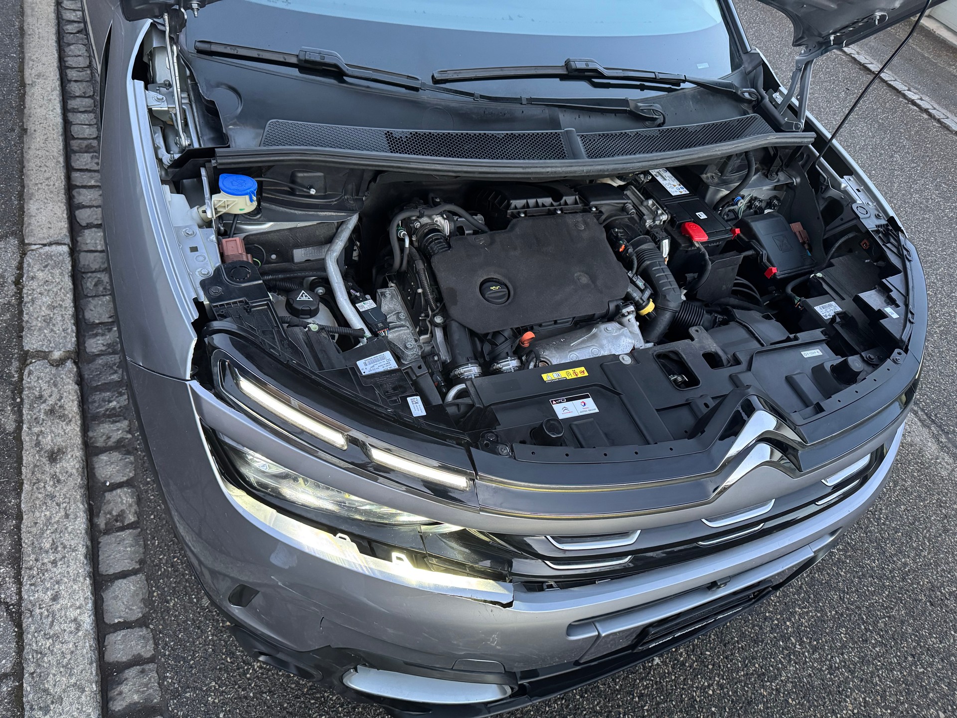 CITROEN C5 Aircross 1.5 BlueHD Shine EAT8-image-14