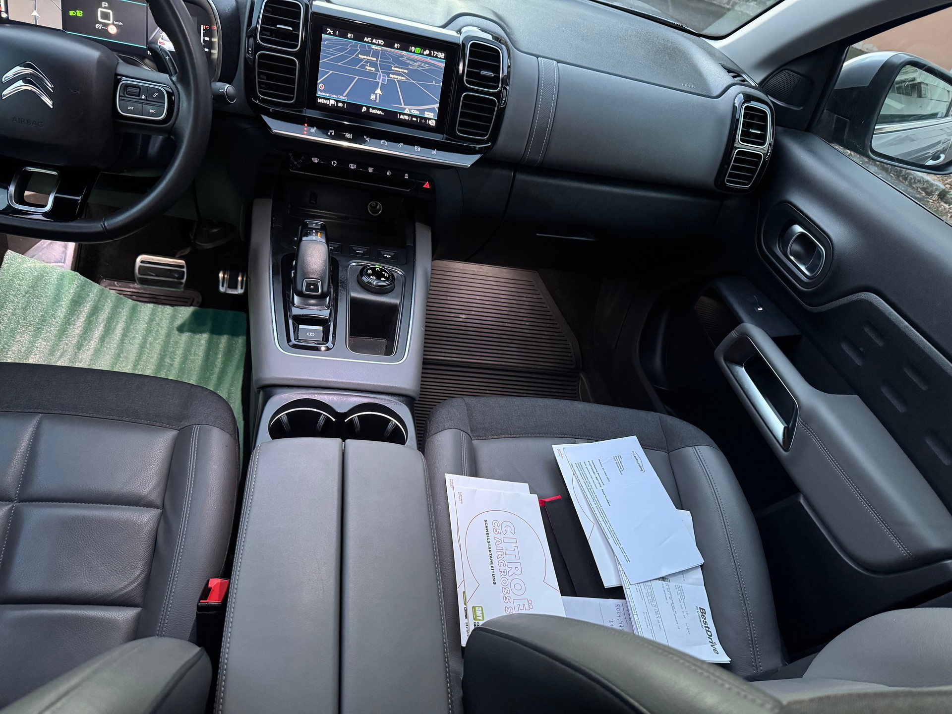 CITROEN C5 Aircross 1.5 BlueHD Shine EAT8-image-8