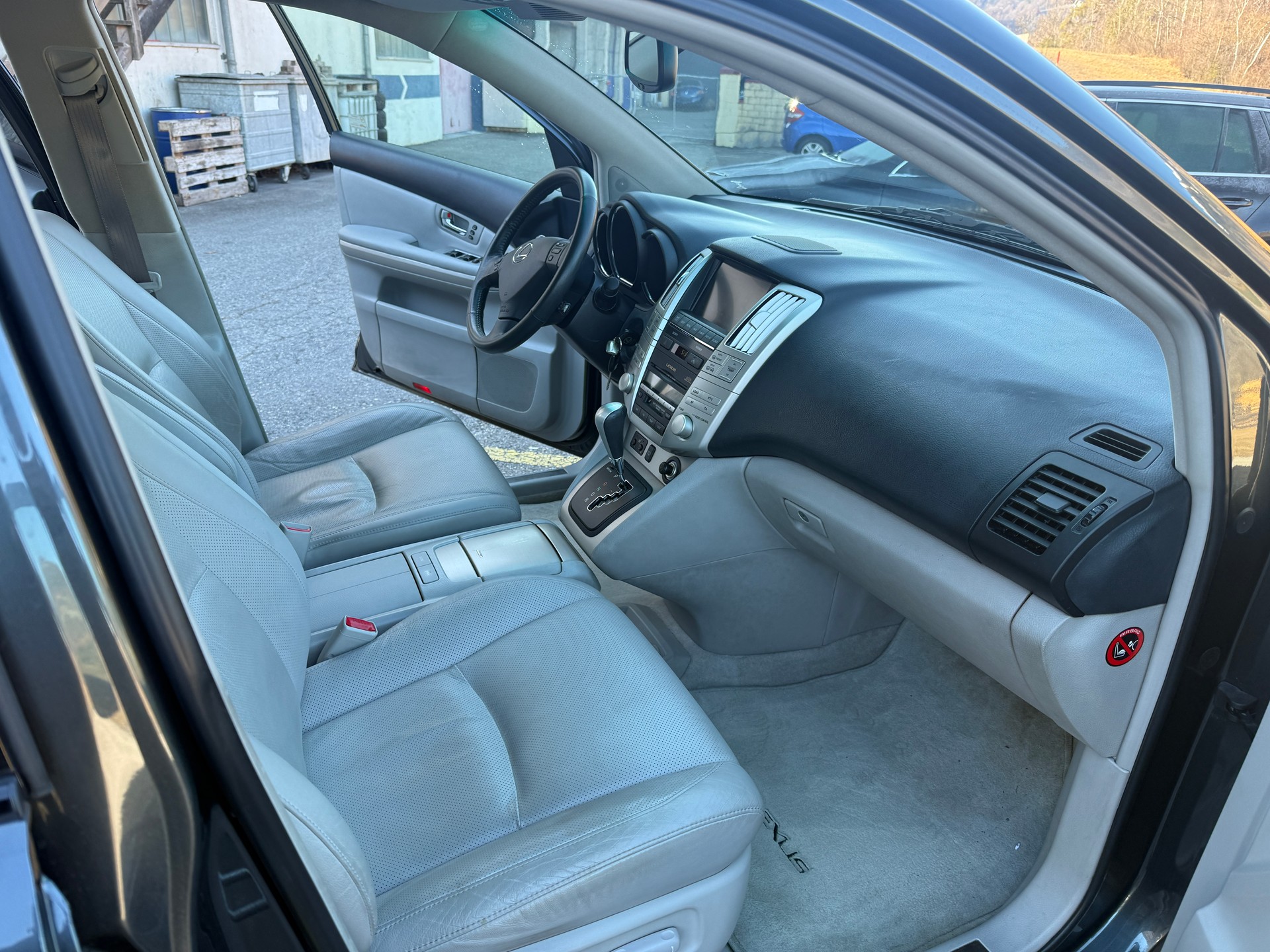LEXUS RX 400h AWD Automatic-image-11
