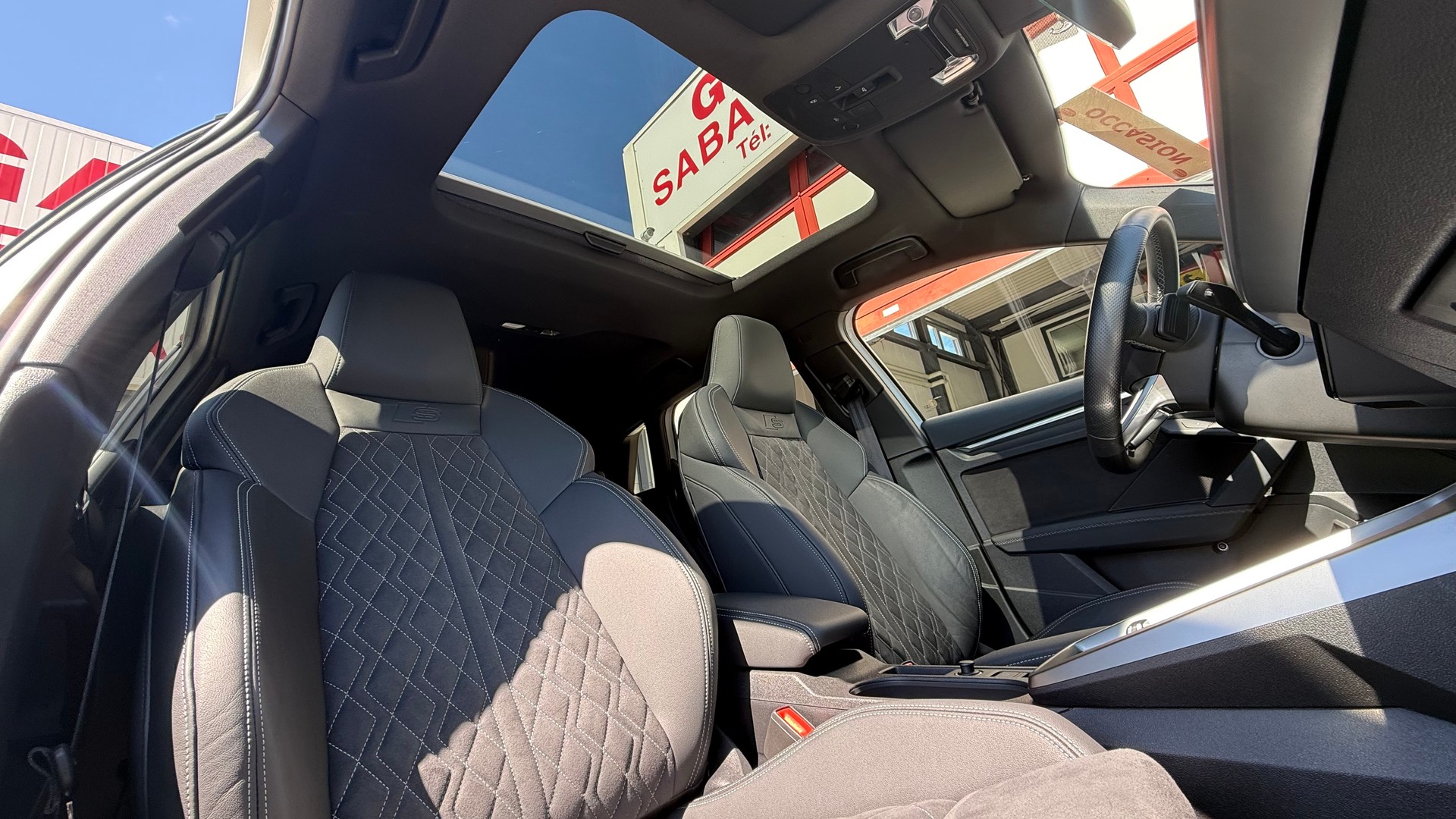 AUDI A3 Sportback 40 TFSI S line quattro S-tronic-image-7