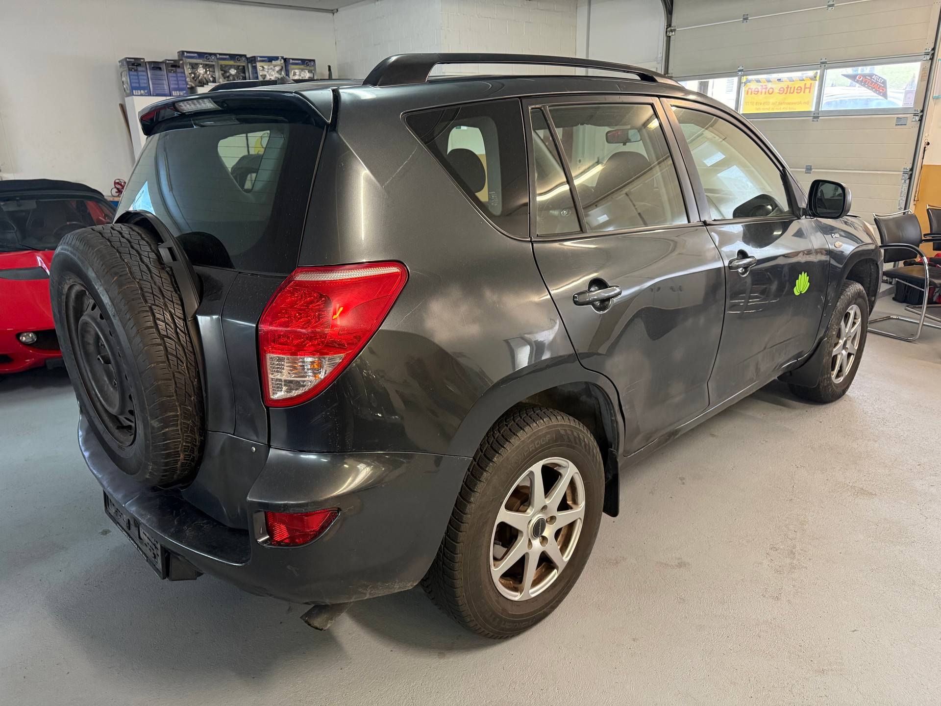 TOYOTA RAV-4 2.2D-4 D Linea Terra-image-3